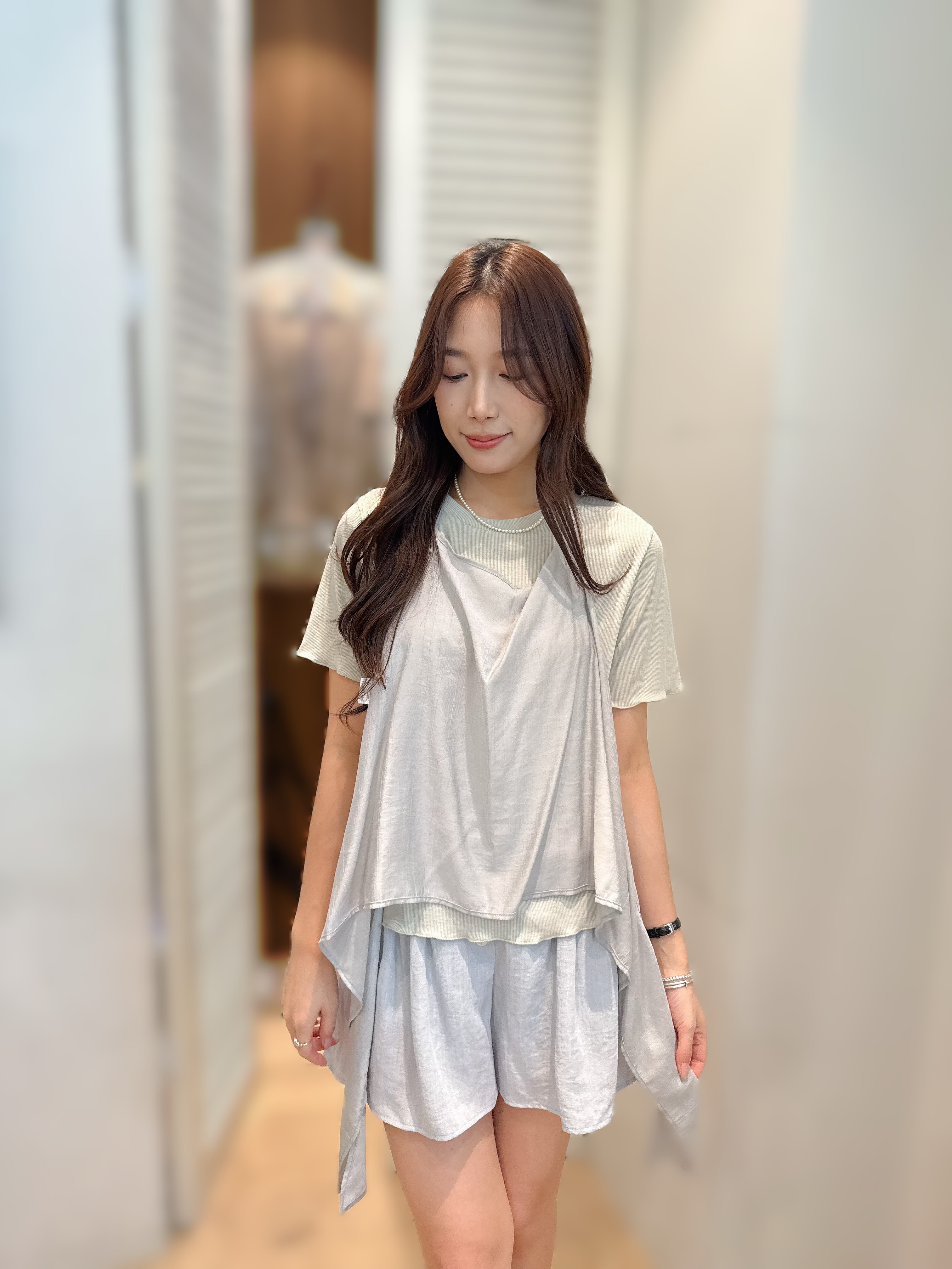 【限量 灰綠 】FS176 胸35 -50 長22 $399
