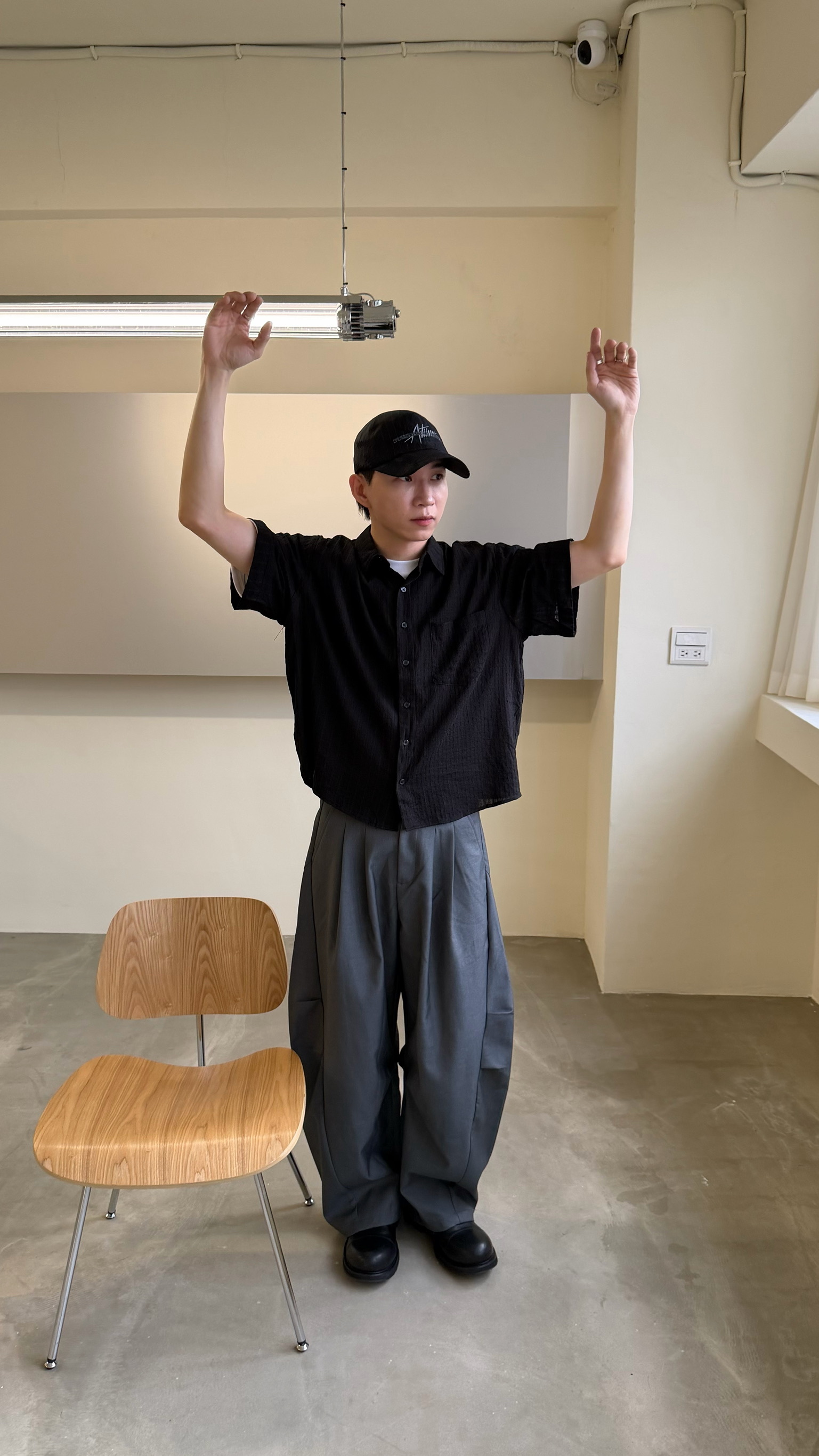 棉麻直紋紋理衫 (限量）
