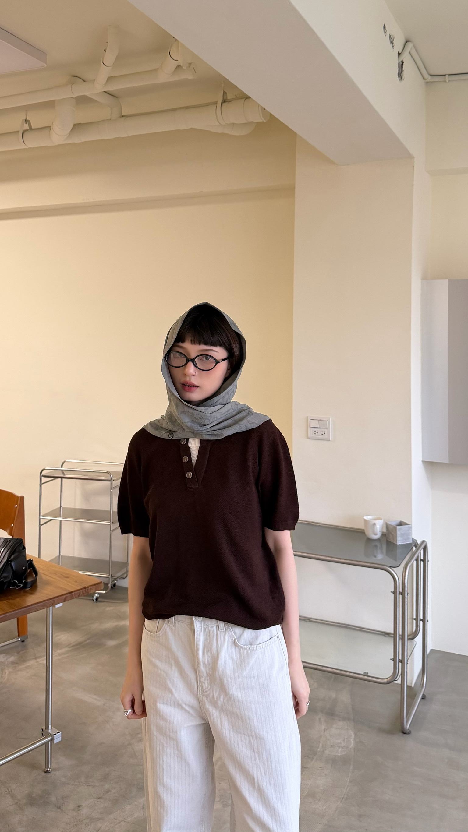 假兩件V領針織上衣