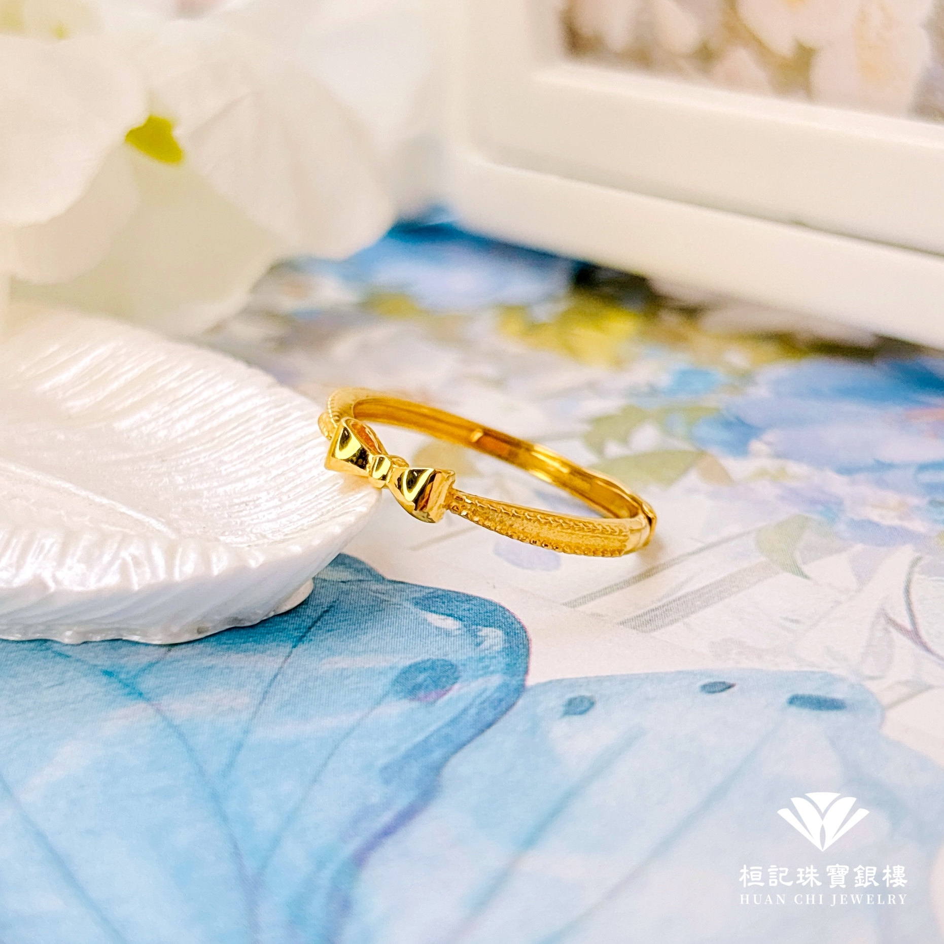24K Gold Ring - Elegant Bow Tie Gold Ring