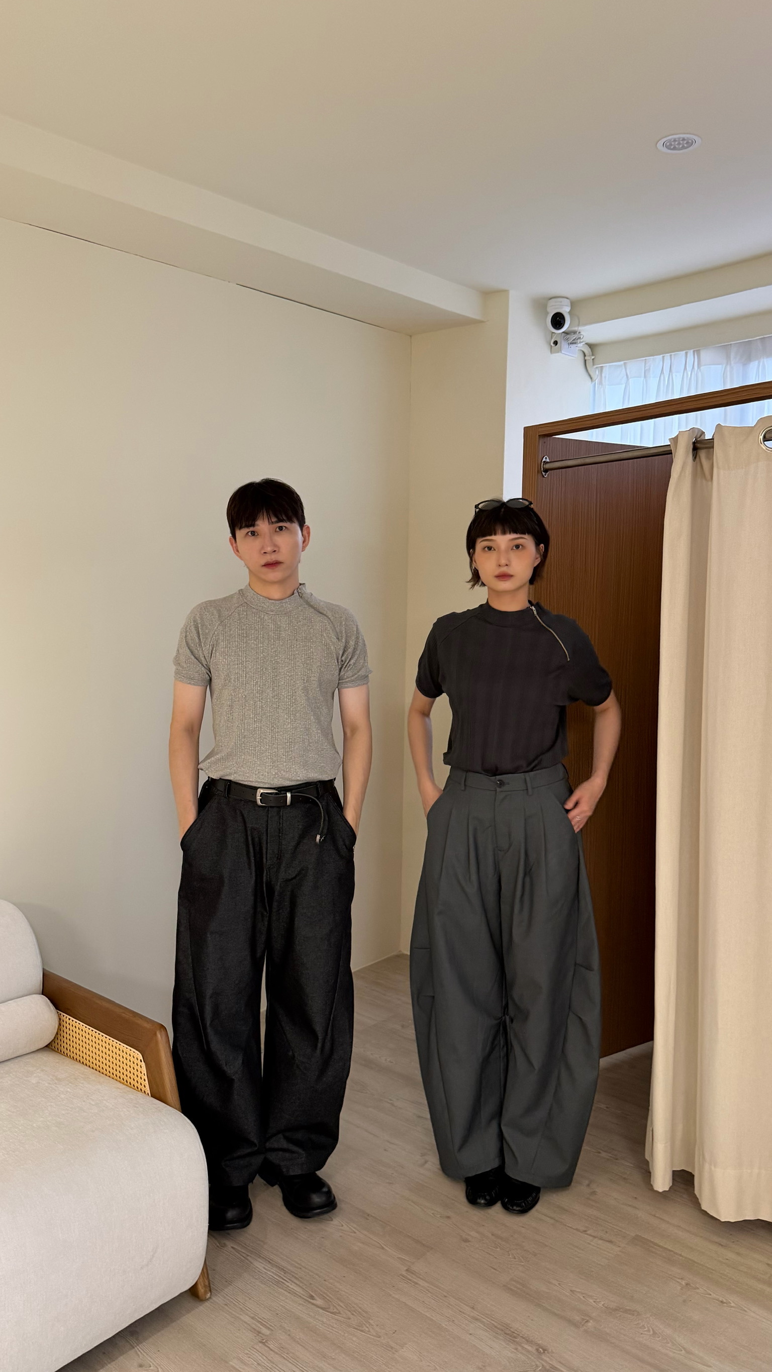 斜拉鏈合身彈性上衣