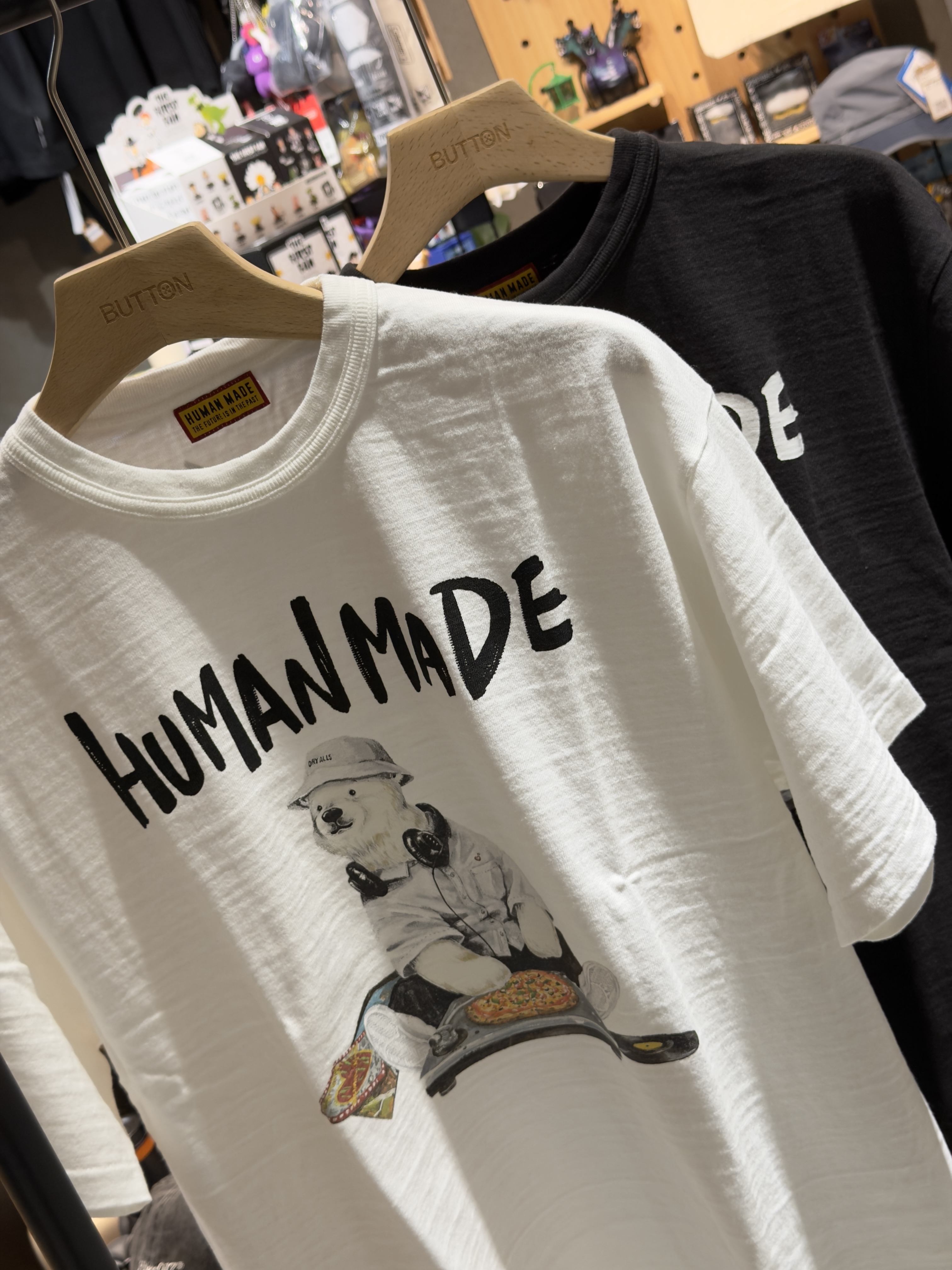 【現貨】HUMANMADE GRAPHIC T-SHIRT 野餐北極熊 短tee HM31TE031