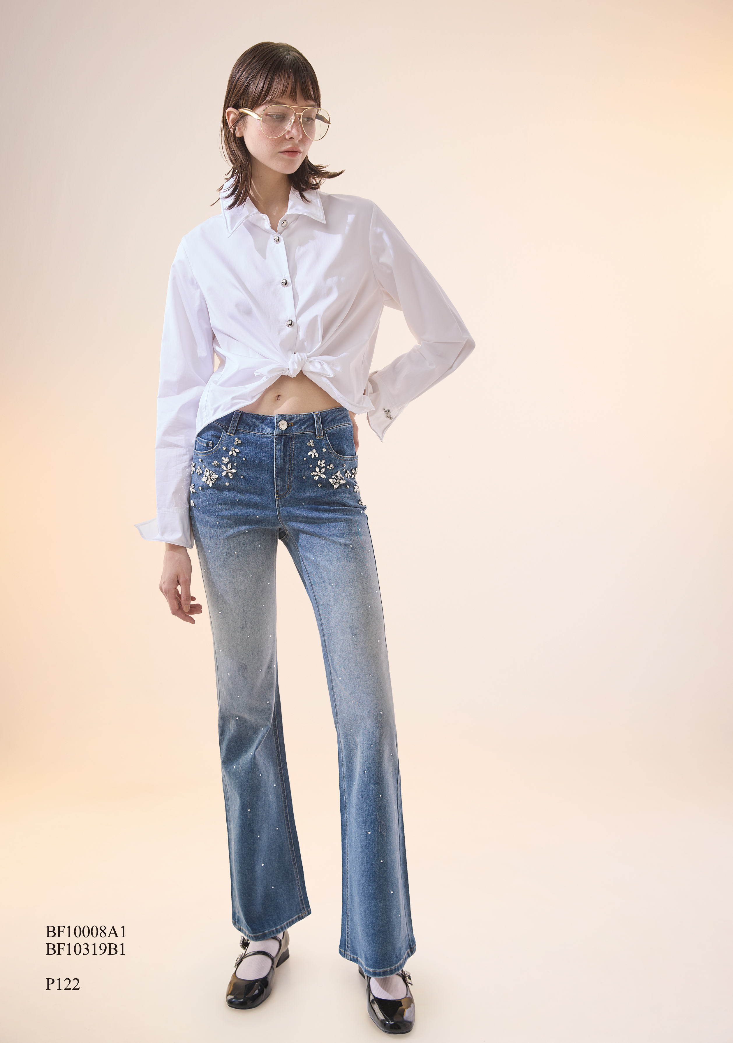 BF10319B1 流光花序立體刺繡閃耀漸層丹寧微喇叭褲