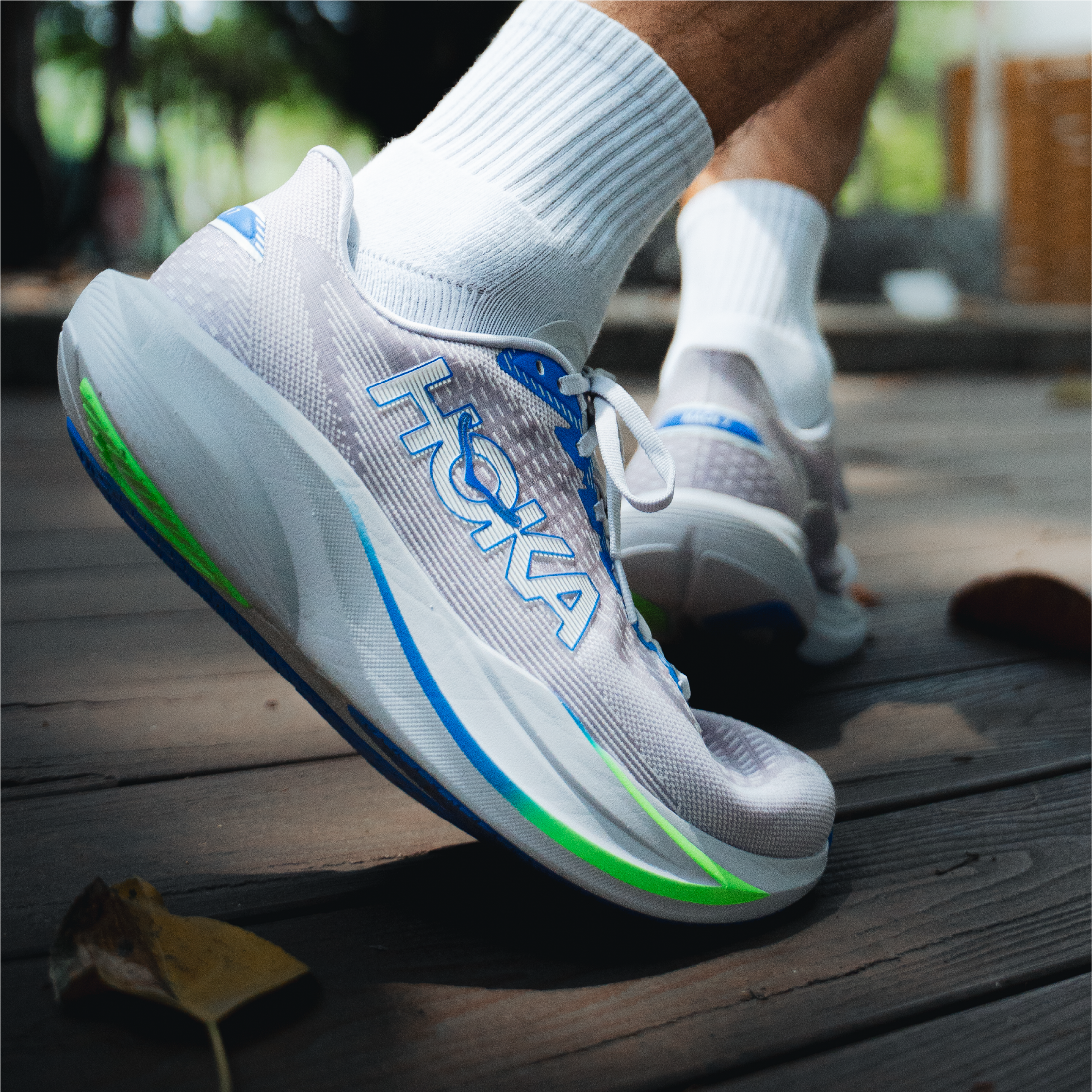 Hoka Mach 7 Wide 1171905-AYCB 男 慢跑鞋 寬楦 跑鞋 路跑 煙灰色 鈷藍