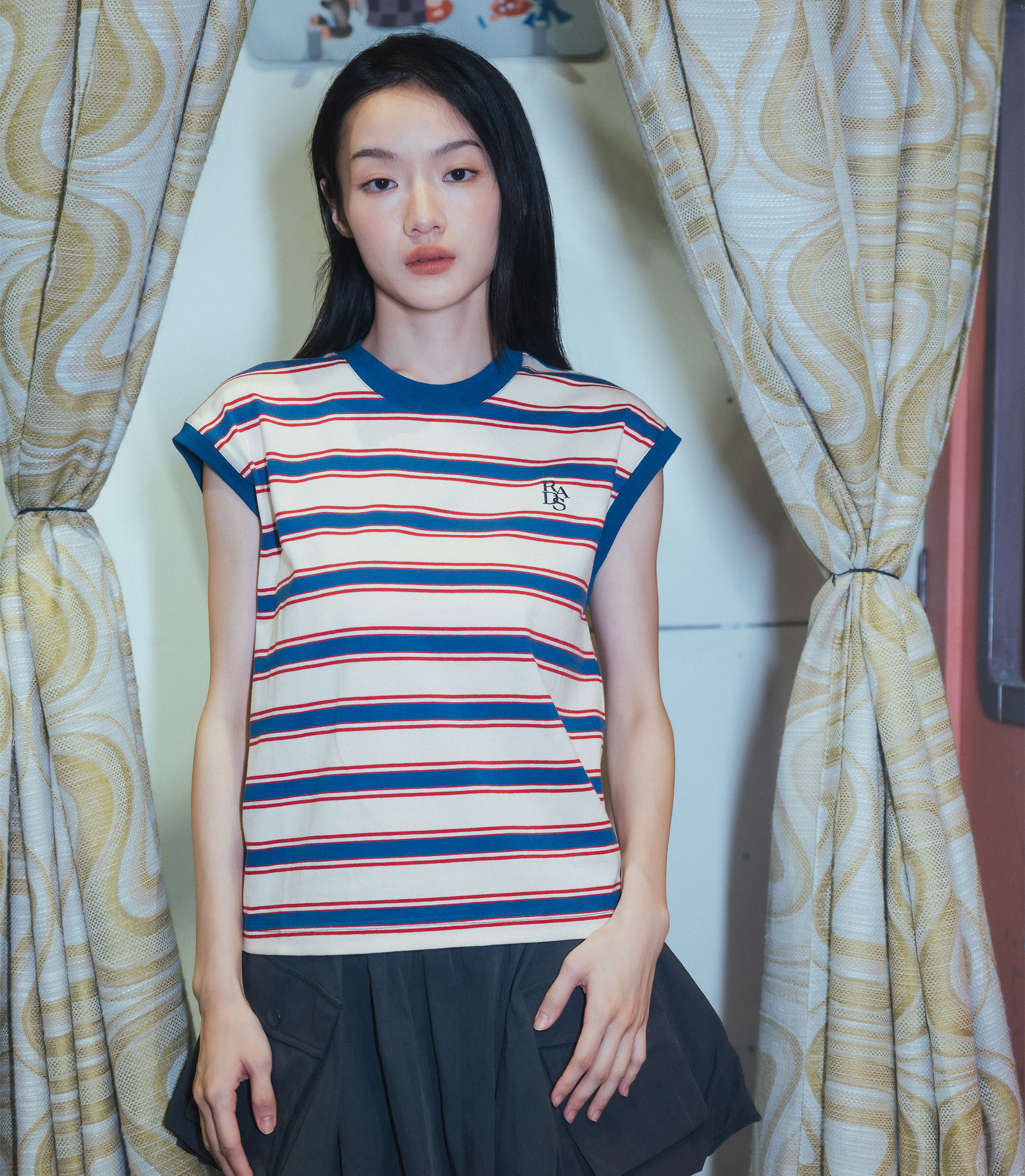 Radiantsphere 女款 撞色條紋刺繡logo無袖上衣