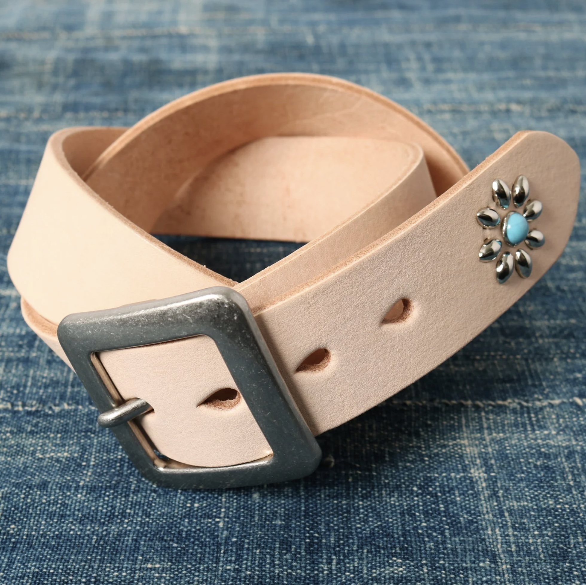 [現貨] Barns Outfitters Garrison Buckle 40mm Leather Studs Belt 'Nume' | LE-4347