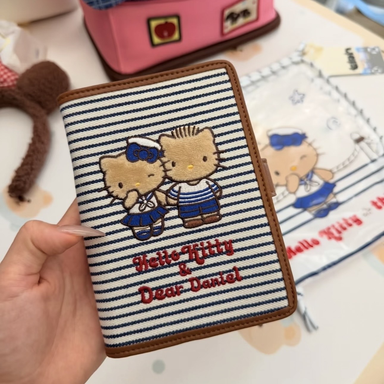 TBH x SANRIO HELLO KITTY & DANIEL 海魂漫遊記 護照套 水手 證件夾 丹尼爾&凱蒂貓