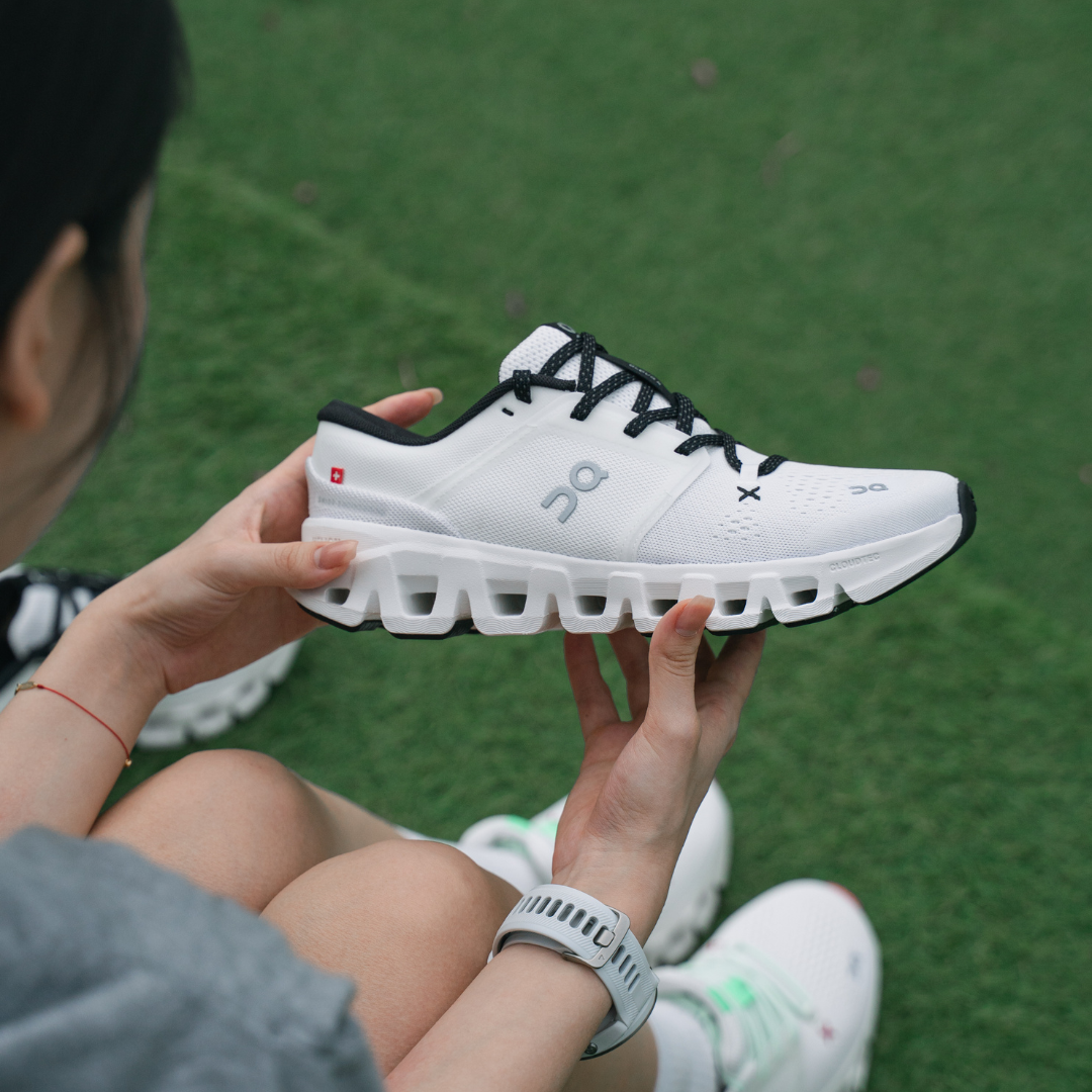 ON 昂跑 Cloud X 5 3WG30060462 女 訓練鞋 多功能鞋 穩定 健身 白 黑