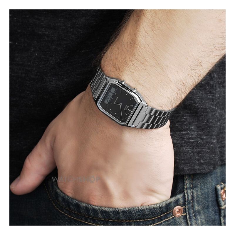 萬年鐘錶 - 卡西歐  CASIO 復古方形兩地時間指針電子錶 AQ-230A-1D 錶徑 29.8MM