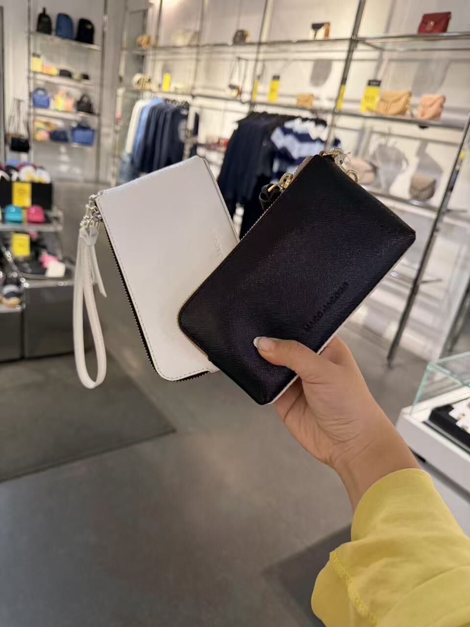 【預購】Marc Jacobs H0807509 手拿包