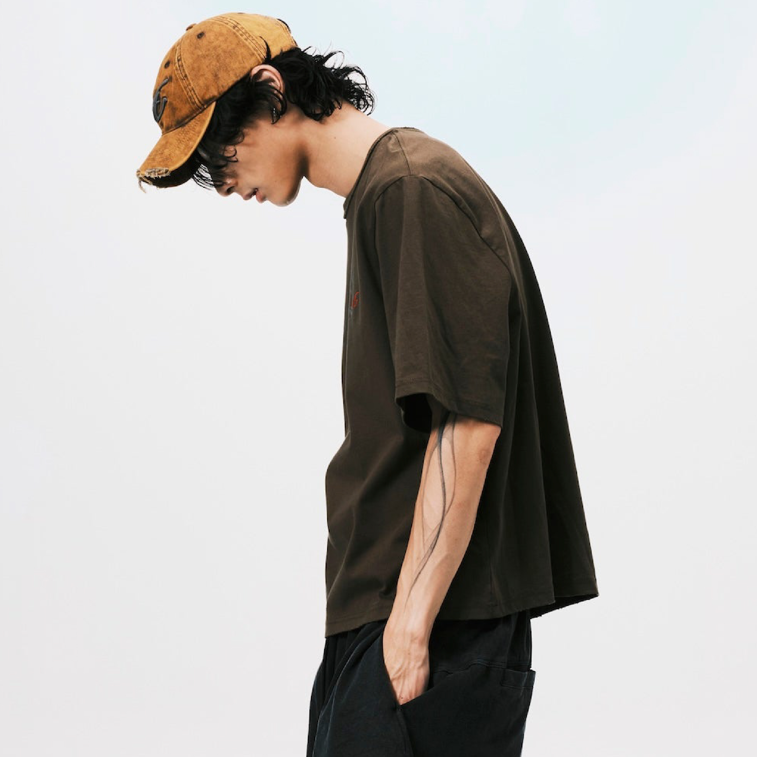 ANOWHEREMAN Team Print Cropped Tee
