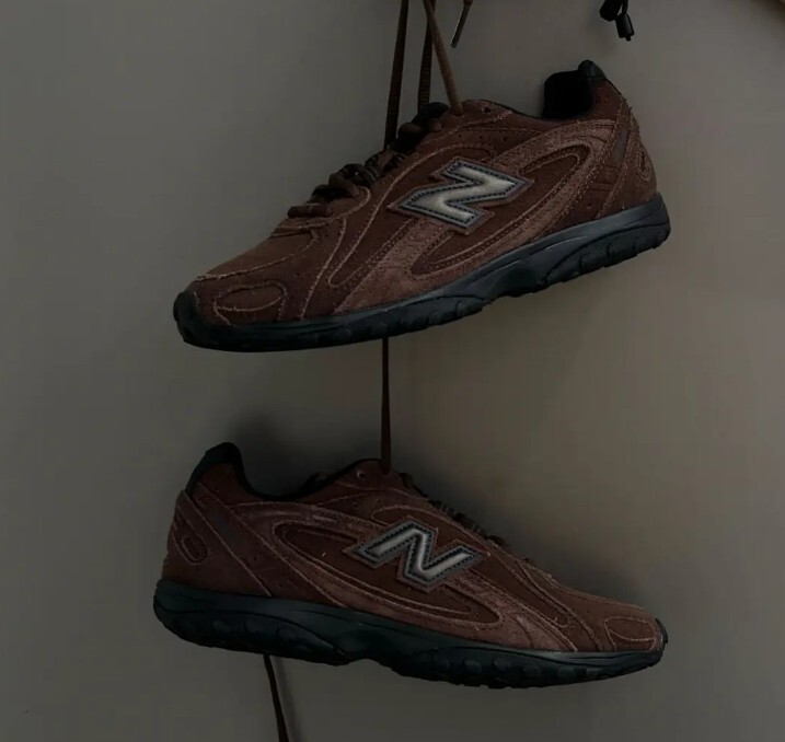NEW BALANCE 休閒鞋 NB 204L 麂皮 咖啡黑 復古 經典 女 U204LFSG