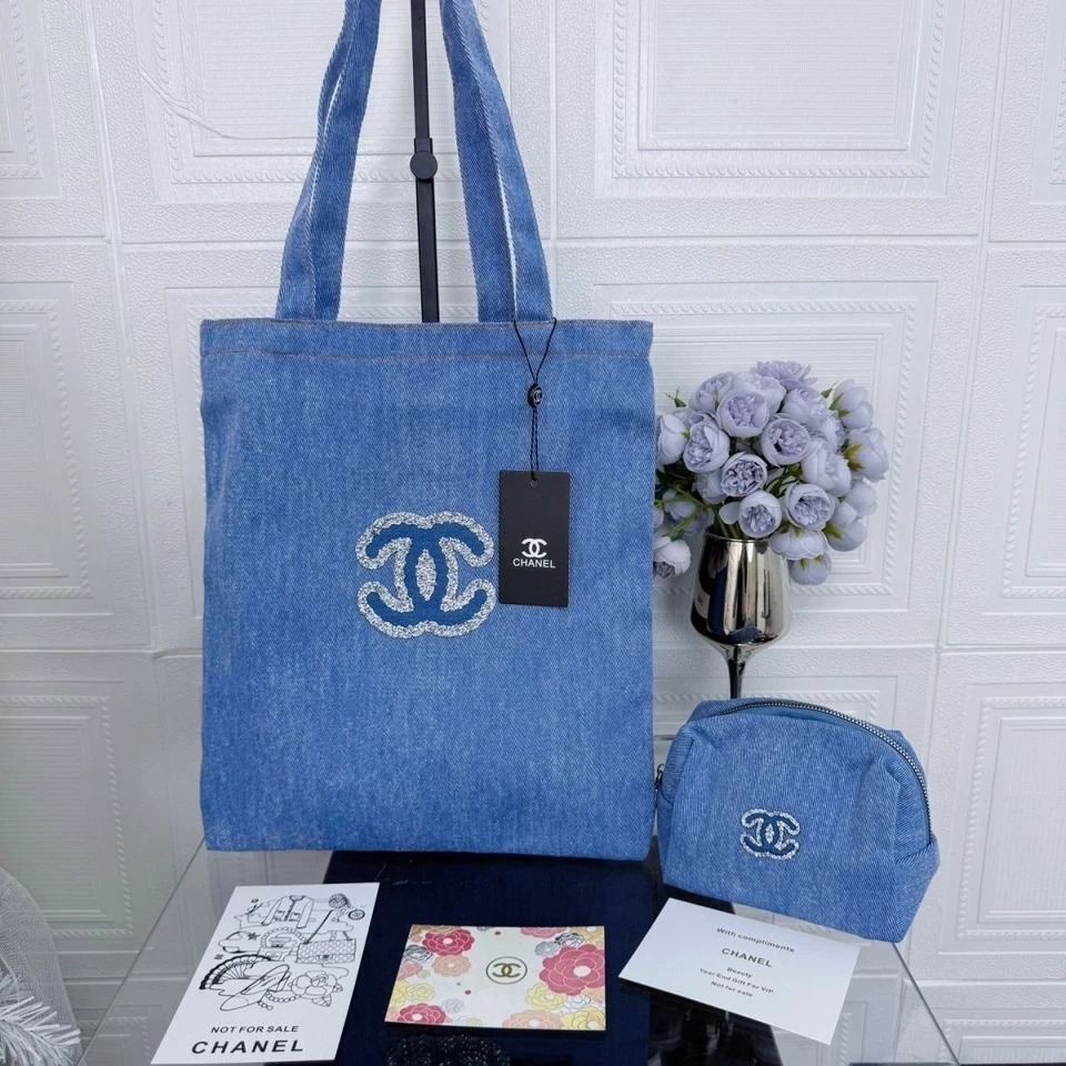 Chanel VIP贈品牛仔化妝袋Tote (2件套)