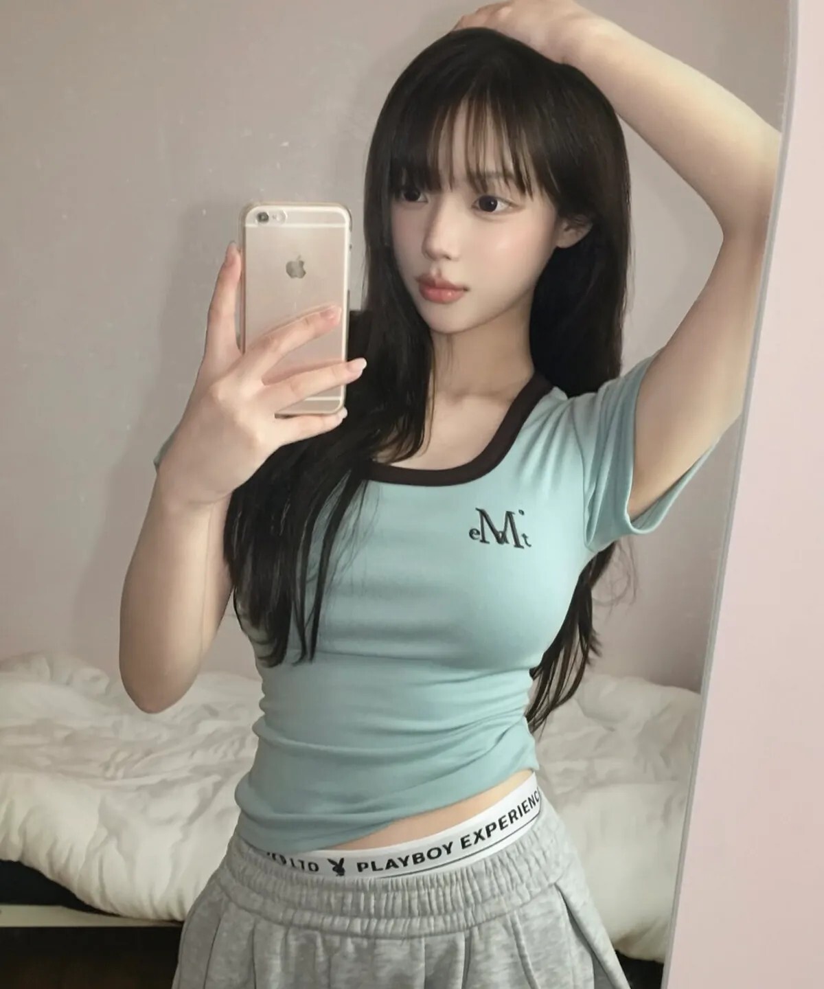 【OWN】Mucent 短袖 上衣 胸前 小LOGO 撞色 彈性 貼身 春夏 女款 黑色 炭灰 灰色 白色 酒紅 淺藍 淺綠