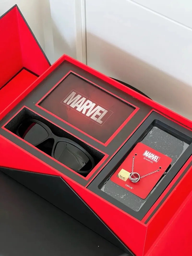 【預購】官方正版授權 DISNEY X MARVEL 迪士尼 漫威 蜘蛛人 雙環吊墜 項鍊 墨鏡 海報 禮盒