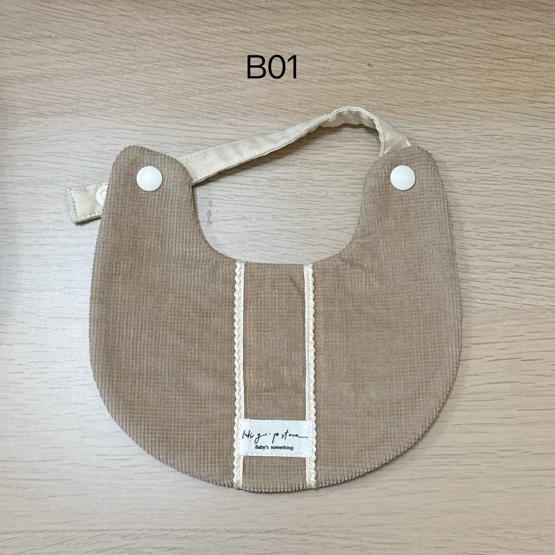 Hi Y.P store-圍兜B01(出清品)