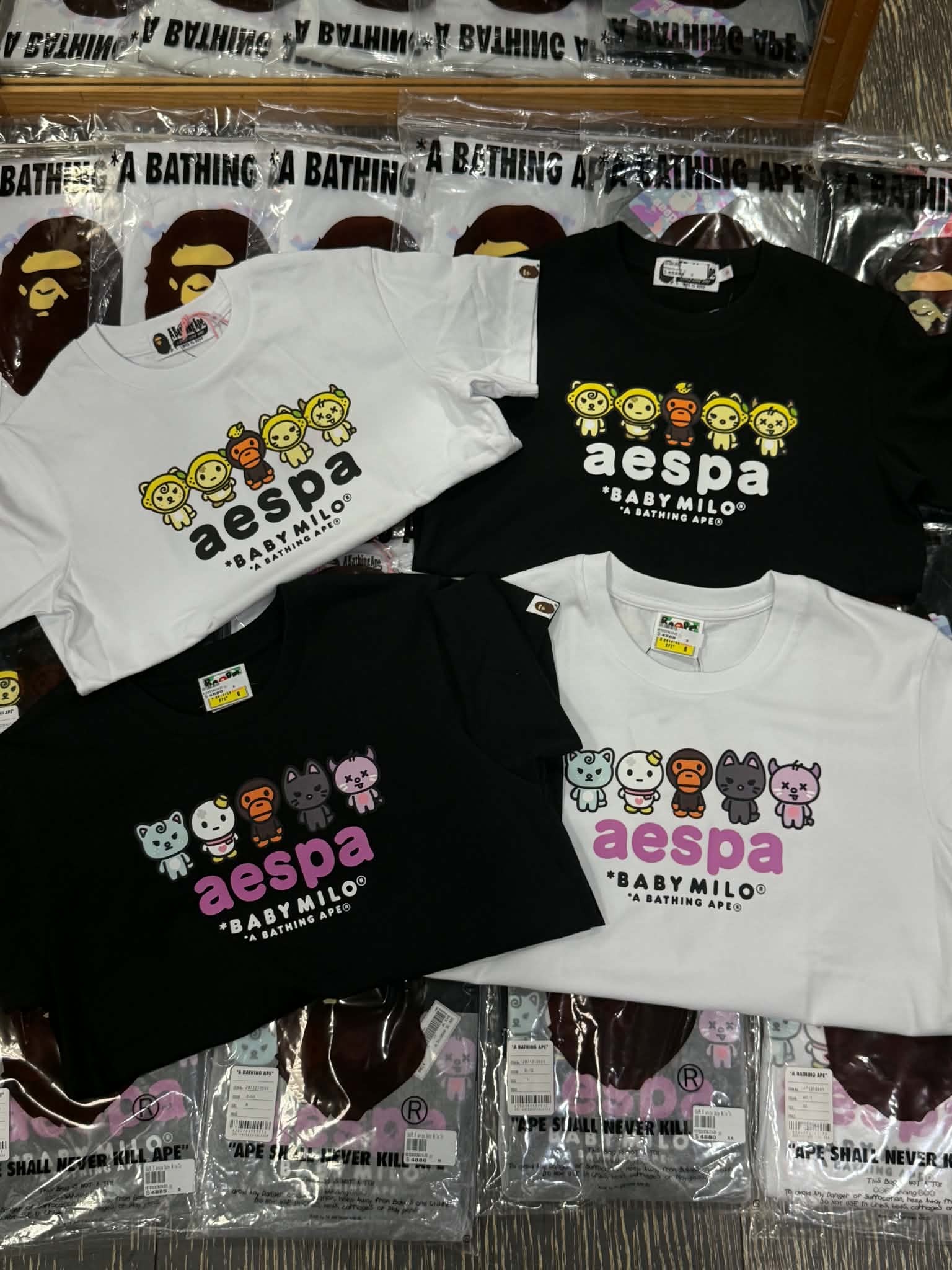 BAPE X aespa BABY MILO LEMONADE 短T 2M73110910 男版 /  2M73209901 女生短版