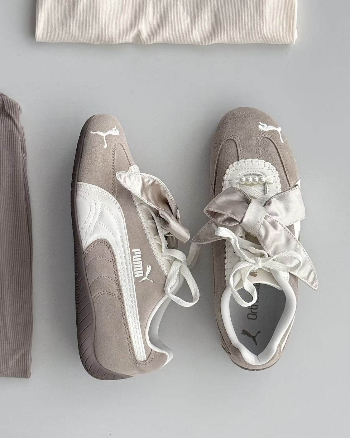 PUMA SPEEDCAT BLOOM 芭蕾風 緞帶蝴蝶結 珍珠 灰奶茶 奶油白 復古 賽車鞋 女鞋 410083-01 / 預購
