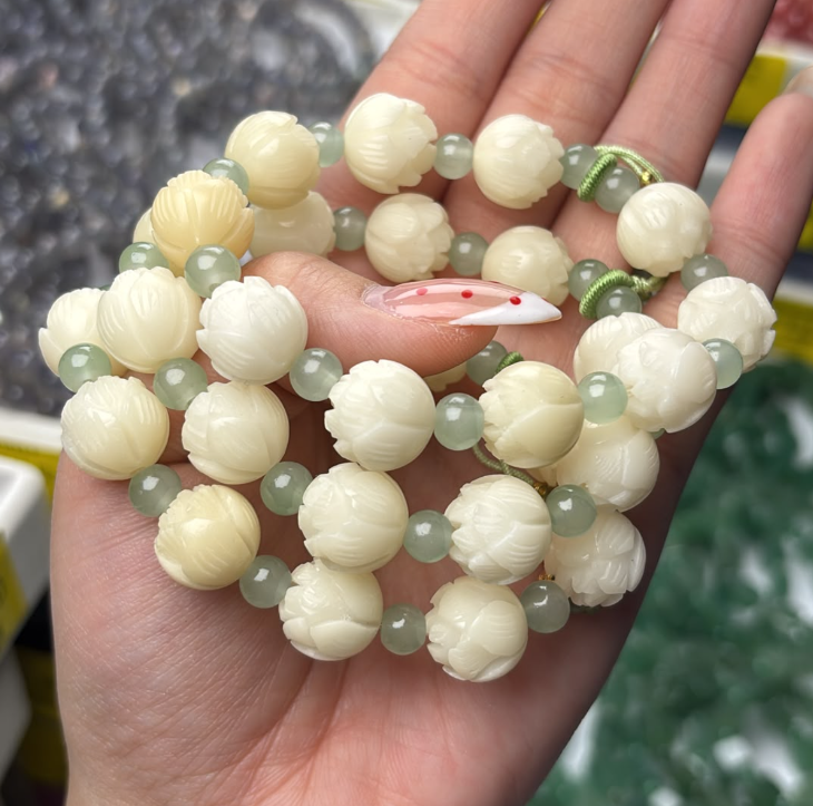 260807 - B19 八吉祥蓮花珠菩提手串