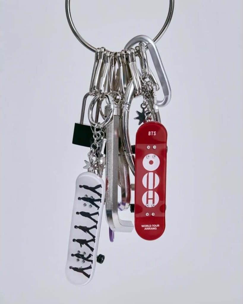 在台現貨｜BTS ARIRANG 巡演滑板吊飾 Mini Skateboard Keyring