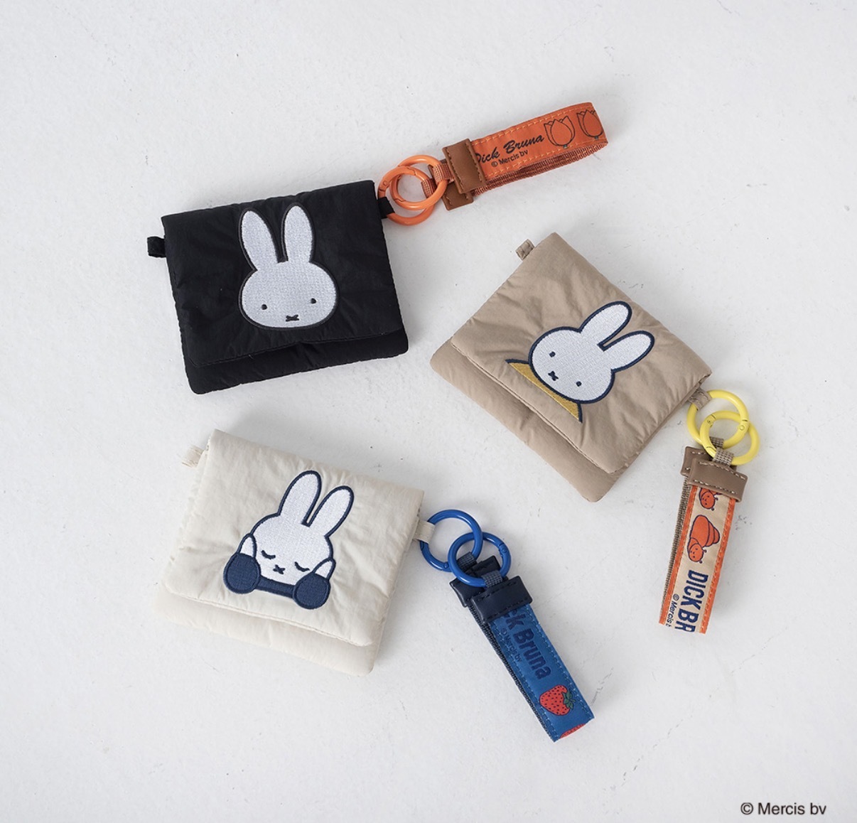 【最新發售】JP Miffy 革綿料刺繡啪啪 Pouch 附手帶 4533
