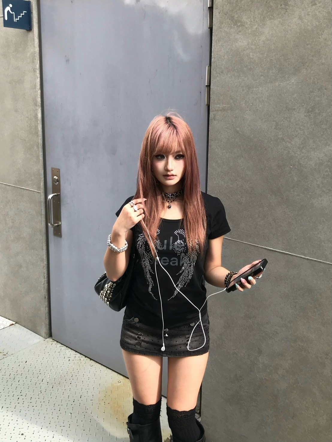 暗黑天使໒꒱翅膀燙鑽印花修身上衣
