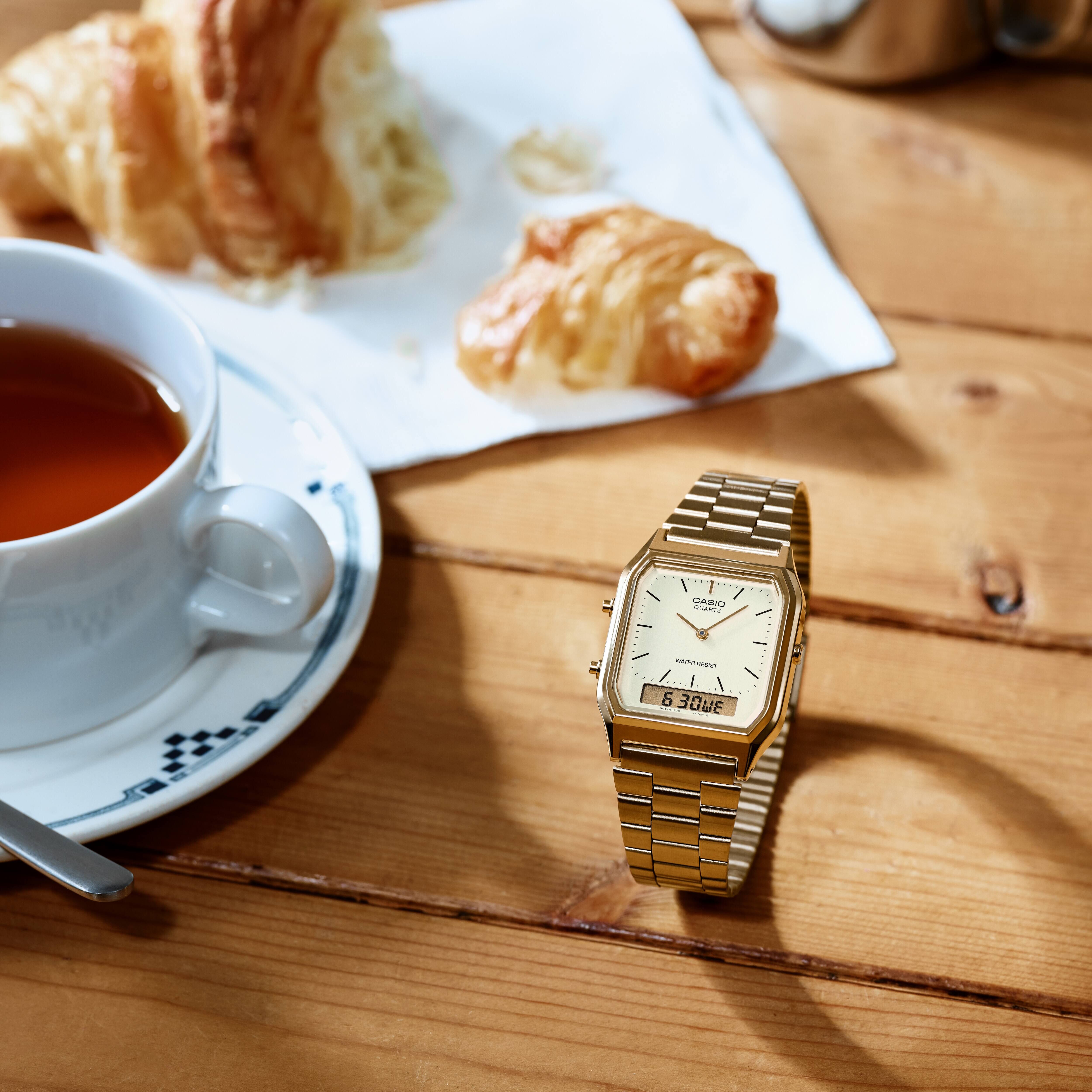 萬年鐘錶 - 卡西歐  CASIO 復古方形兩地時間指針電子錶 AQ-230GA-9D 錶徑 29.8MM