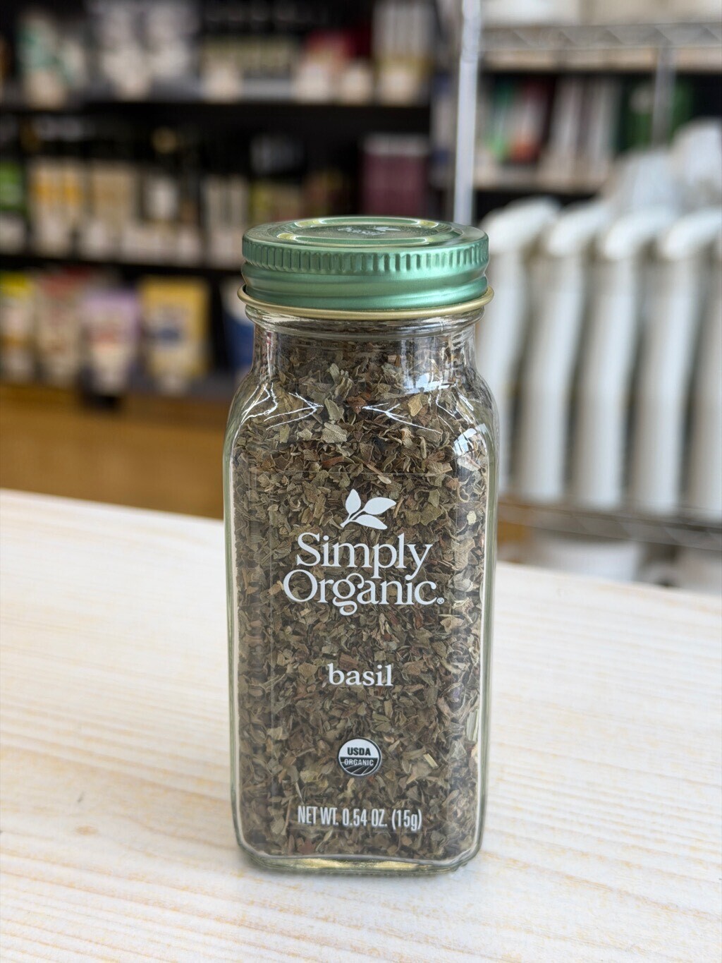 Organic basil 15g (best before 1 Dec 2028)