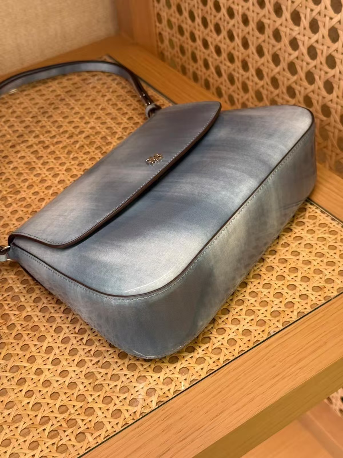 【預購】Tory Burch H0808152 Rory 擦色印花翻蓋兩用肩背包 (藍色)