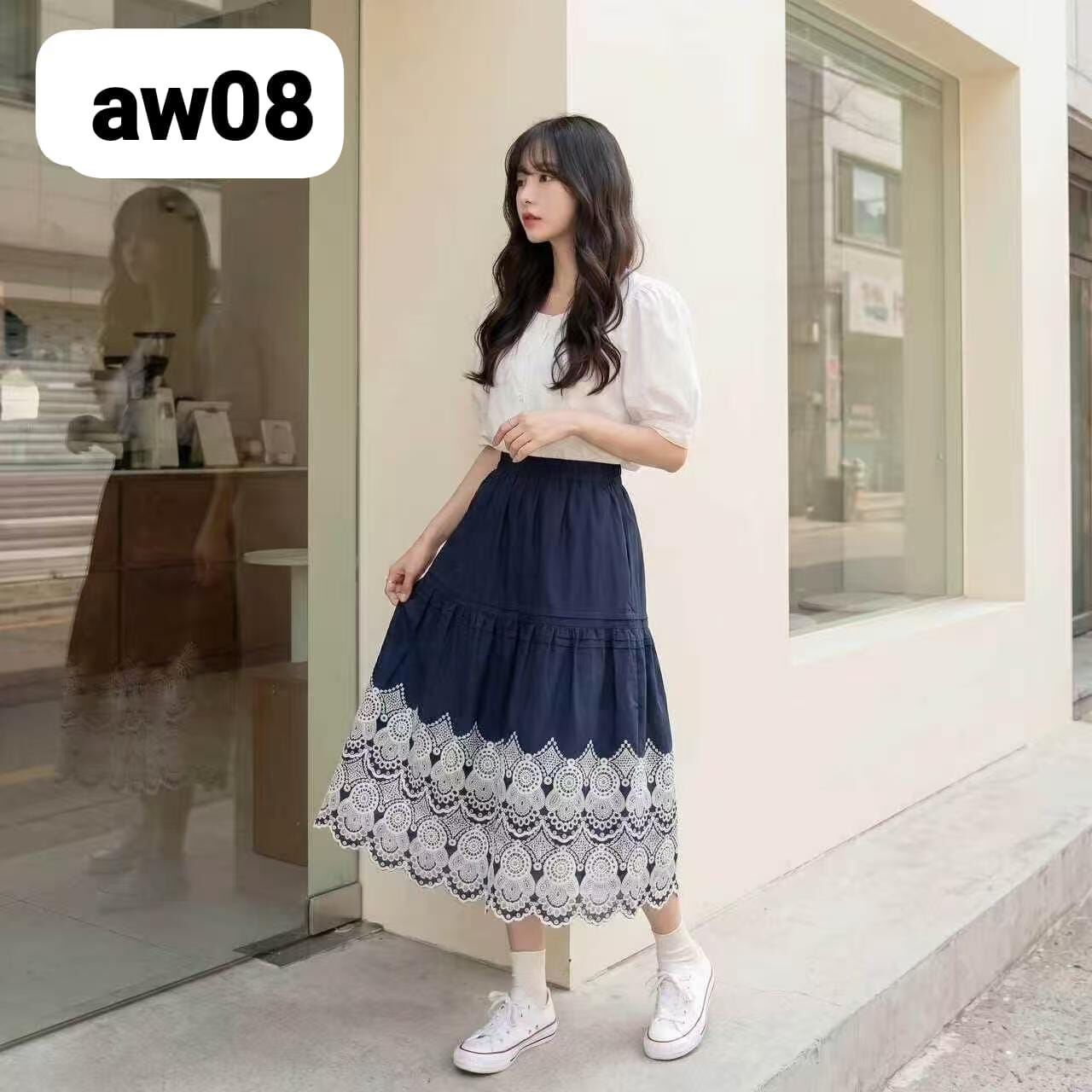 AW08   刺繡長裙 腰26-42    長32    有袋 $399