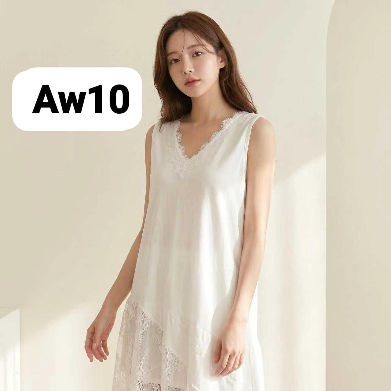 AW10 胸40 長27-35 $399