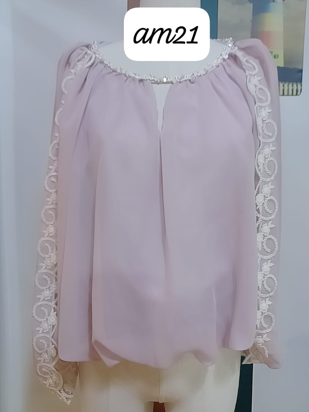 AM21 胸39 長19 $399