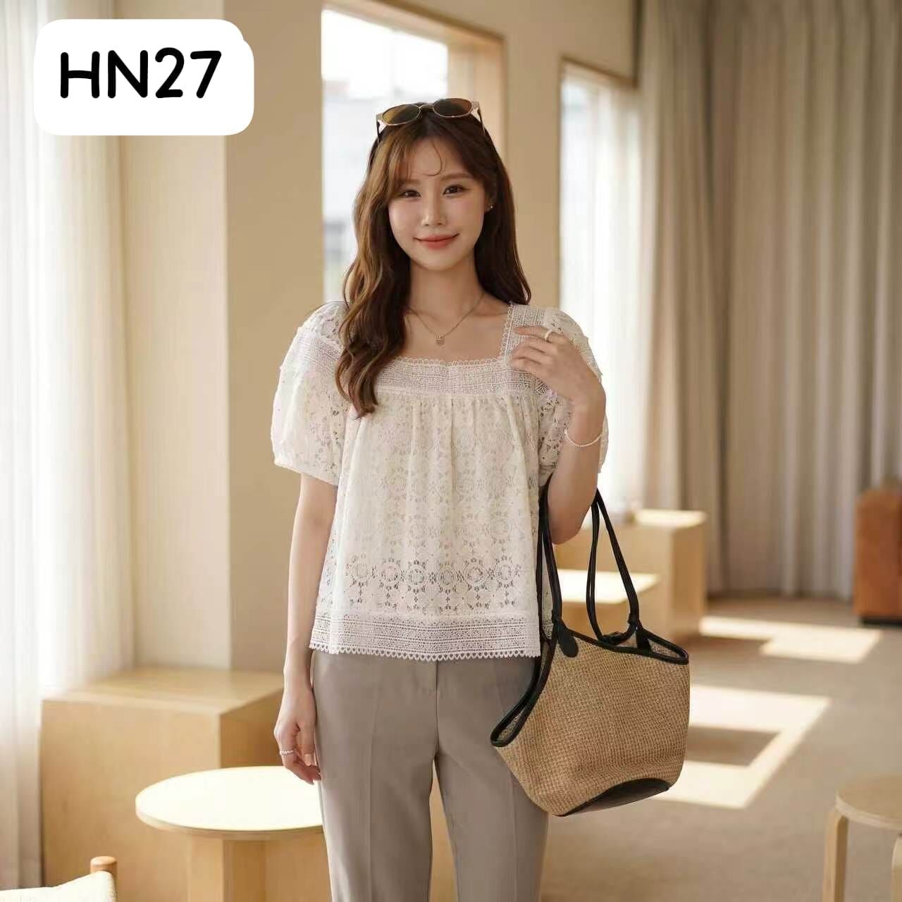 HN27 胸40-42 長22 配背心 $399