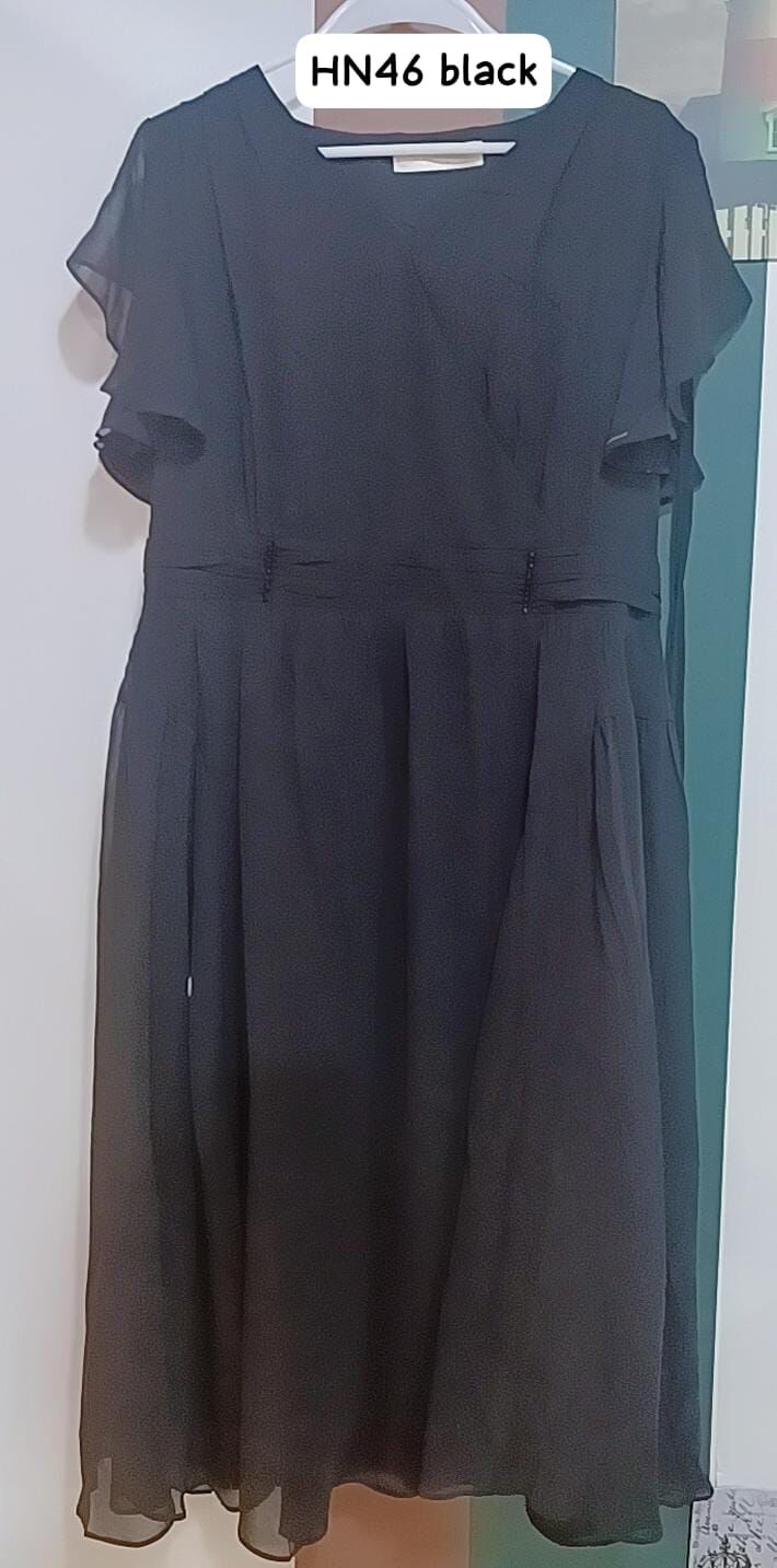 HN46 胸S38 M40 L42 長44 $499