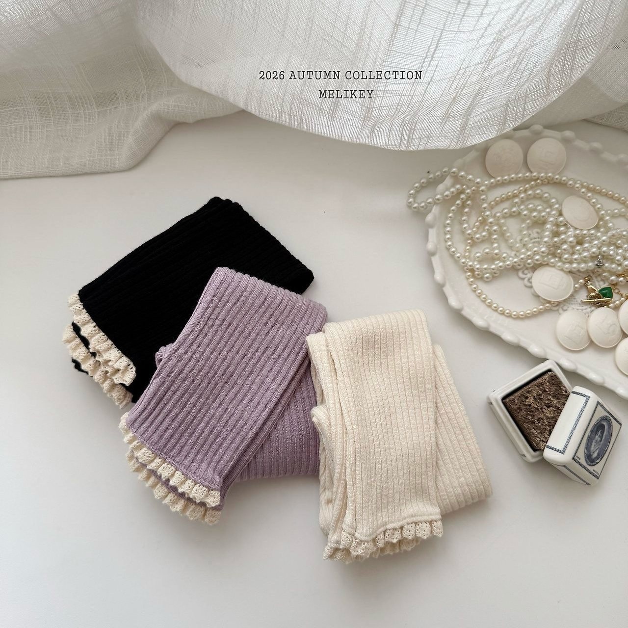 MELIKEY Liz Lace Leggings