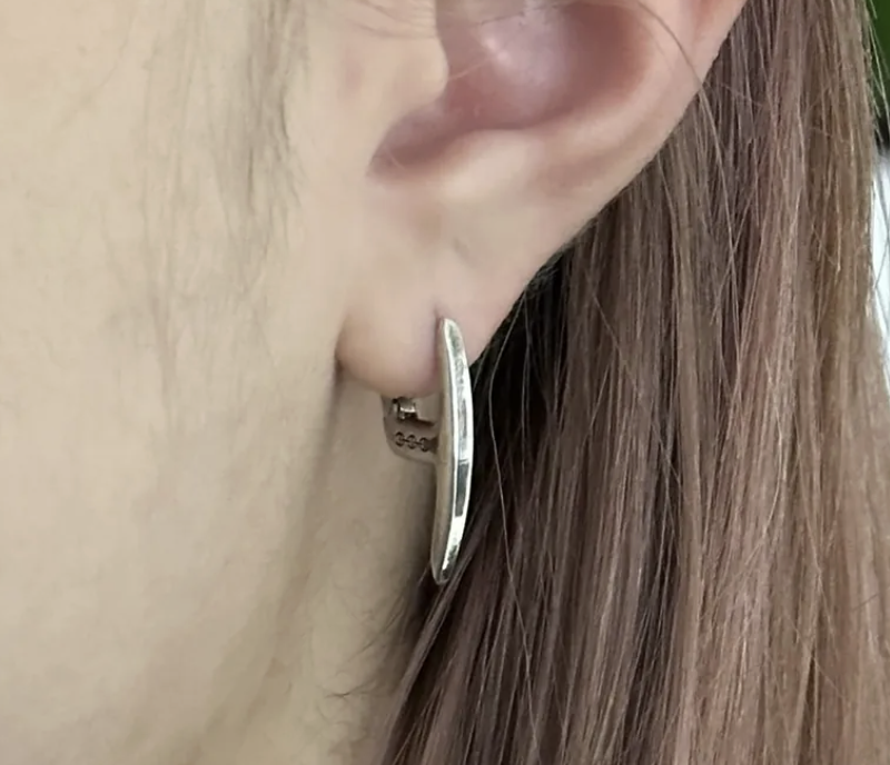 HB079 MIni AXE Earring