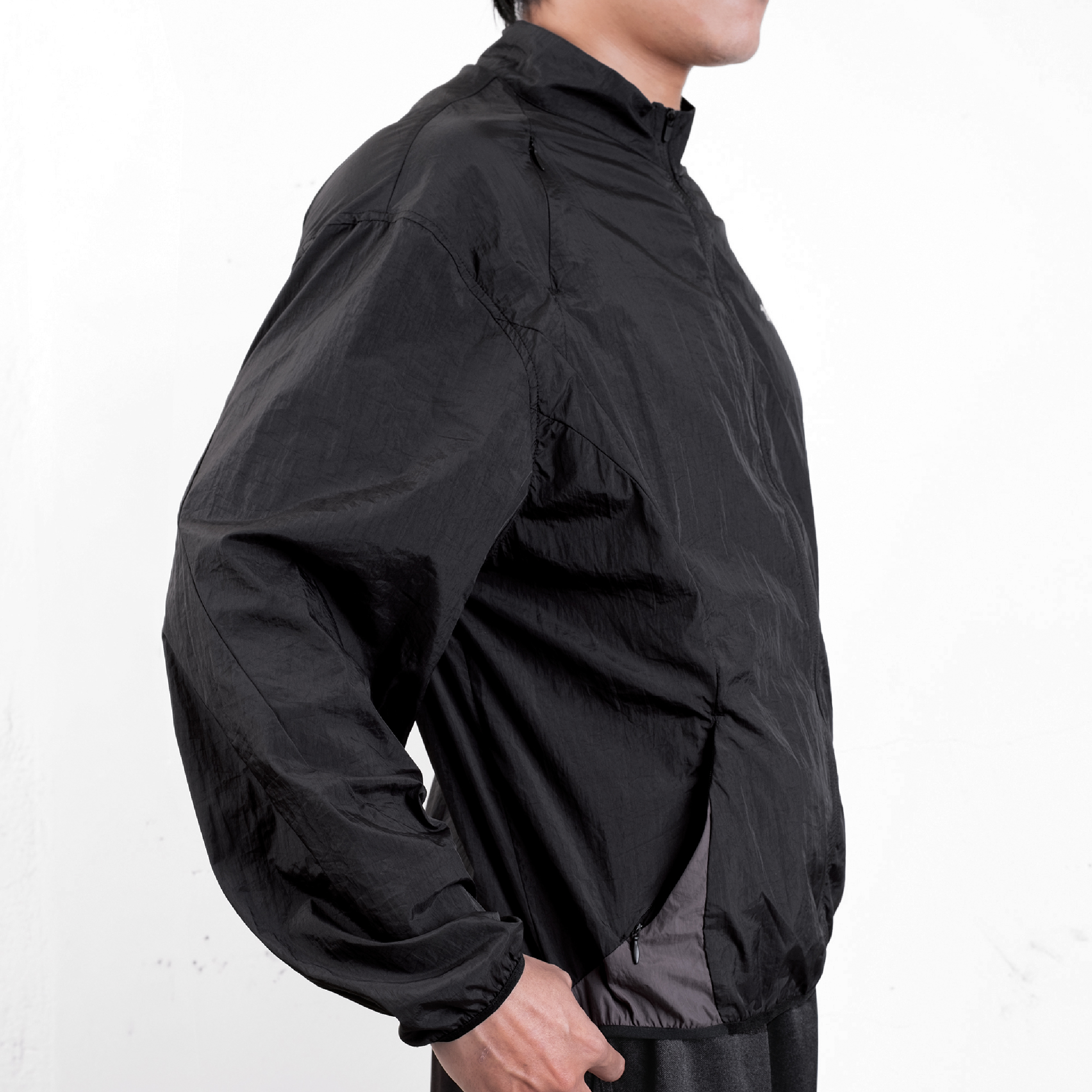 Anonymous Talking Windbreaker 防風外套