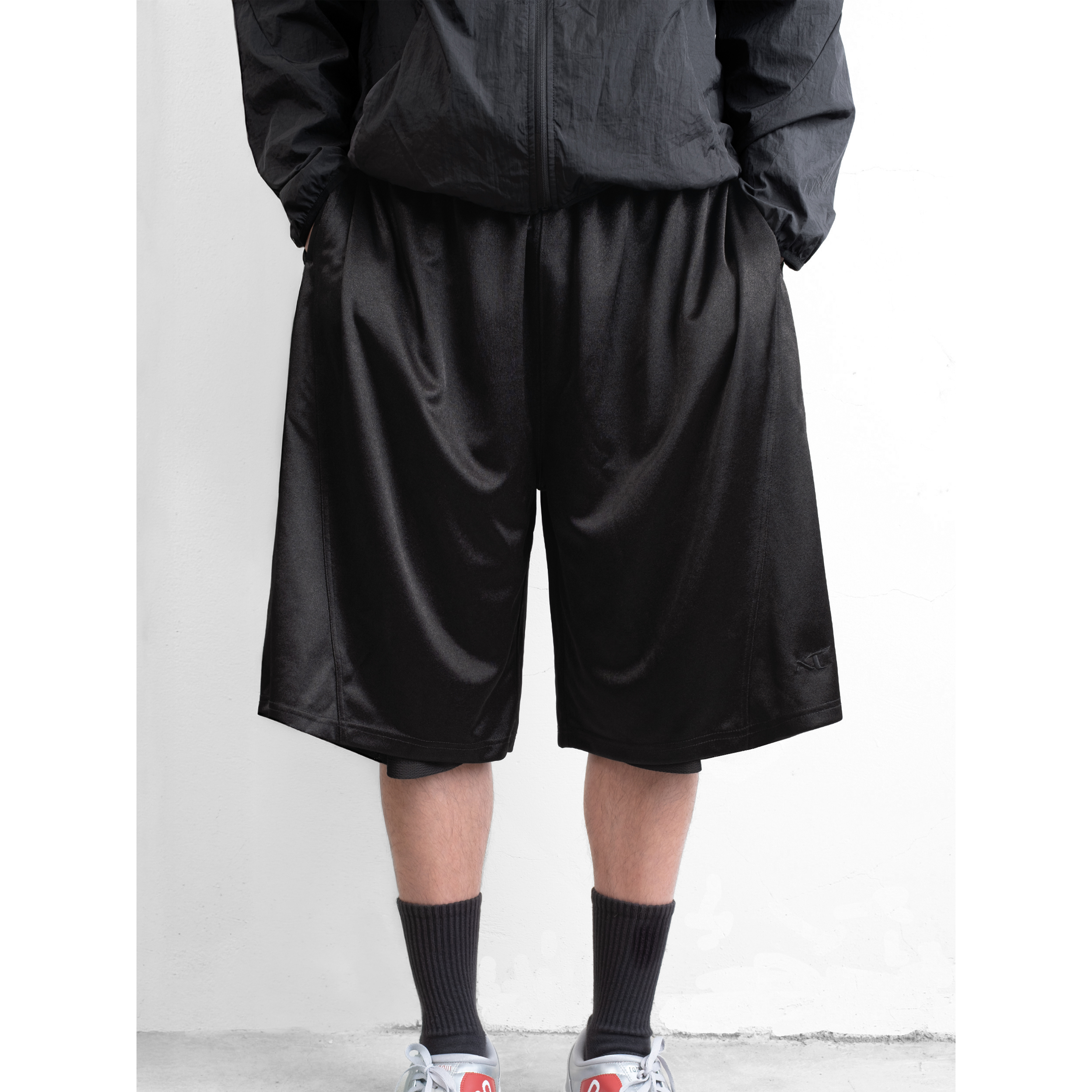 Anonymous Talking Reversible Shorts 雙面穿短褲