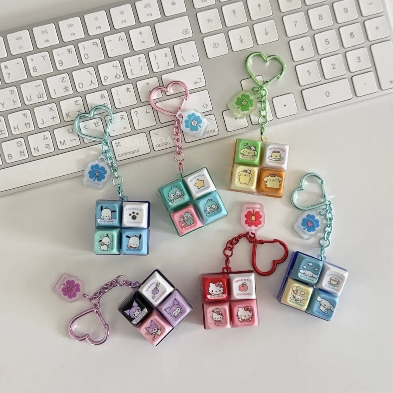 #現貨供應 🇰🇷韓國 Sanrio LED 鍵盤按鍵 鑰匙圈 吊飾