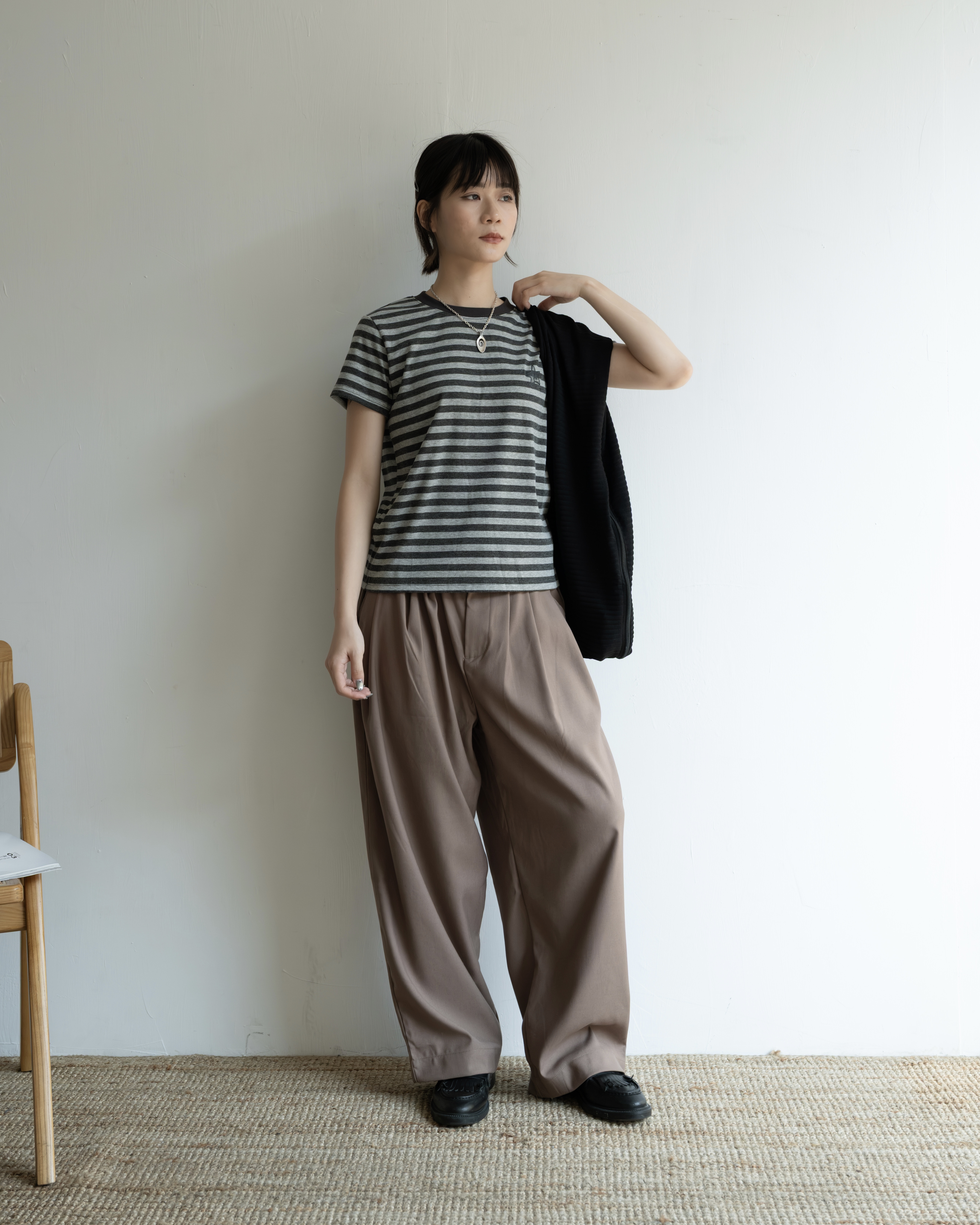 皓安 LOOK 01