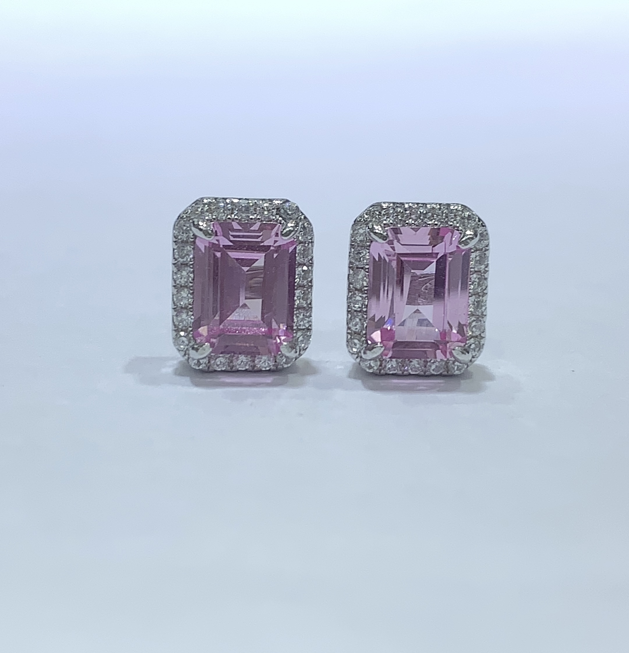 (BY1) 培育櫻花粉藍寳耳釘6*8MM(S925銀)(包證書) #CE066 #1809STA