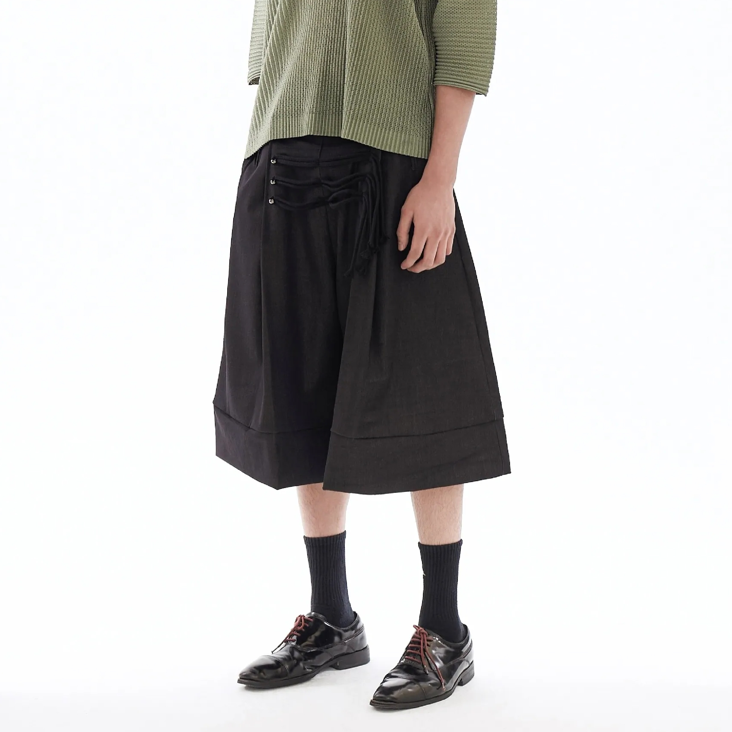 pip Corded Wide Short