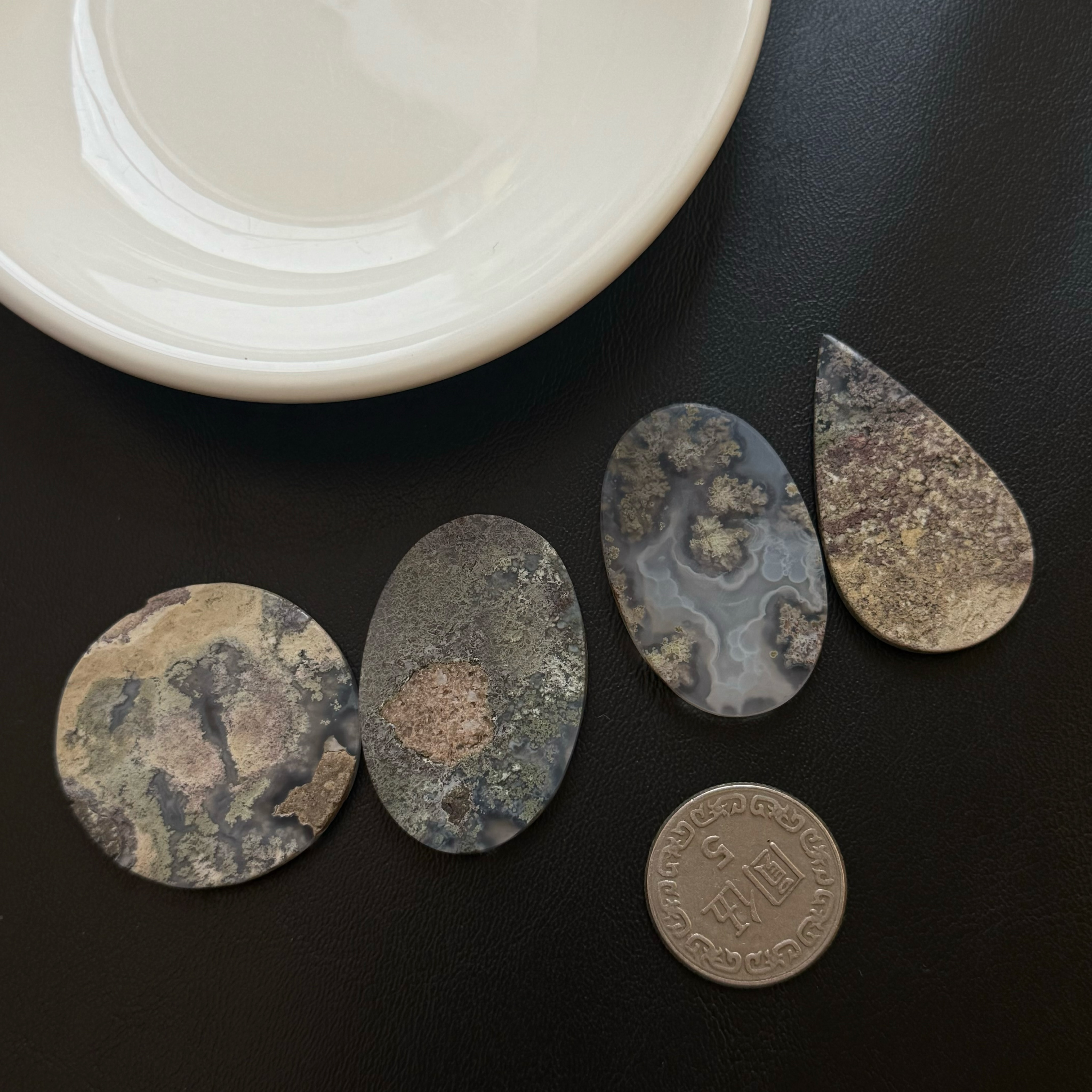[原石] 印尼水草瑪瑙 水晶蛋面 約 37x25x4mm