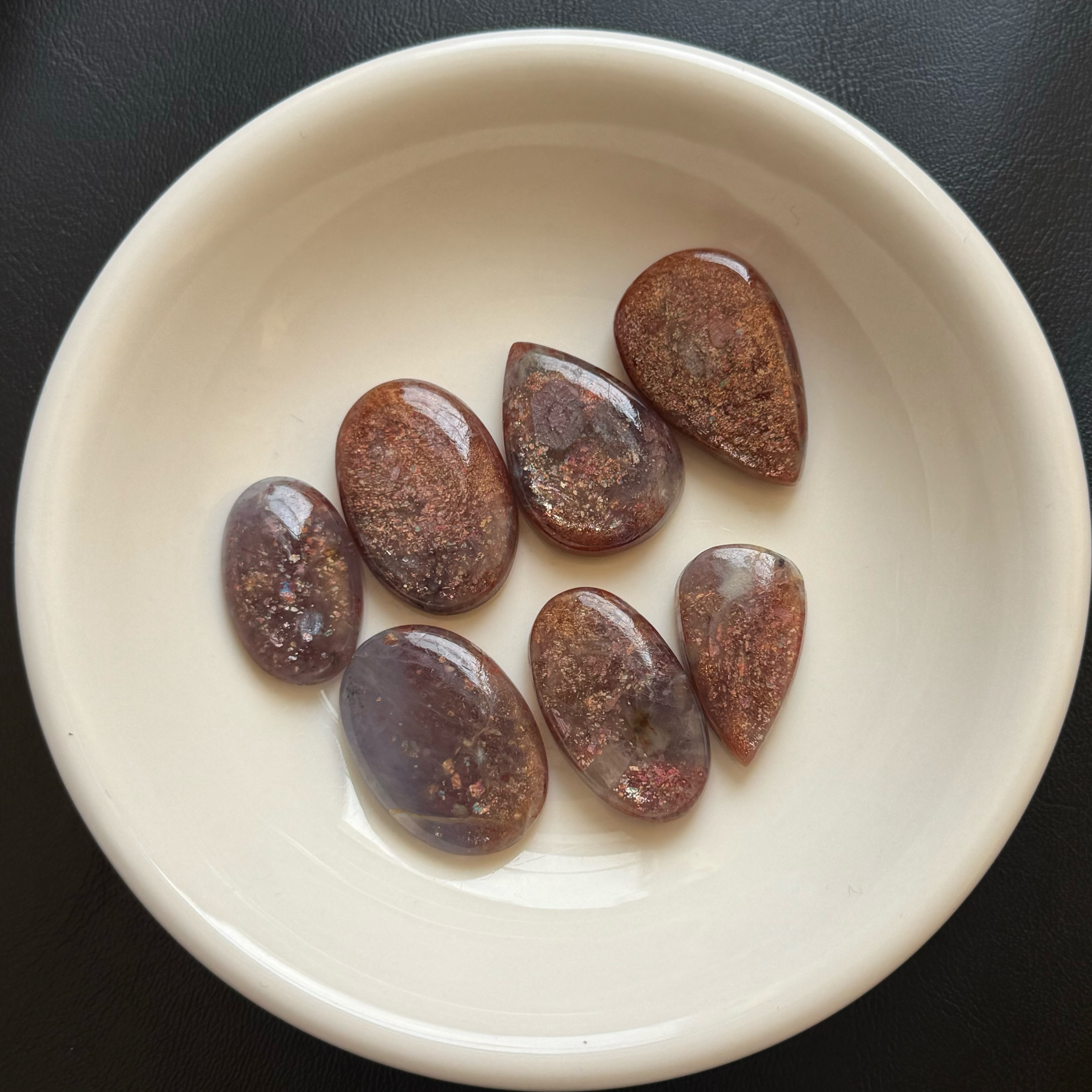 [原石] 金太陽石共生堇青石 約 25x15x5mm