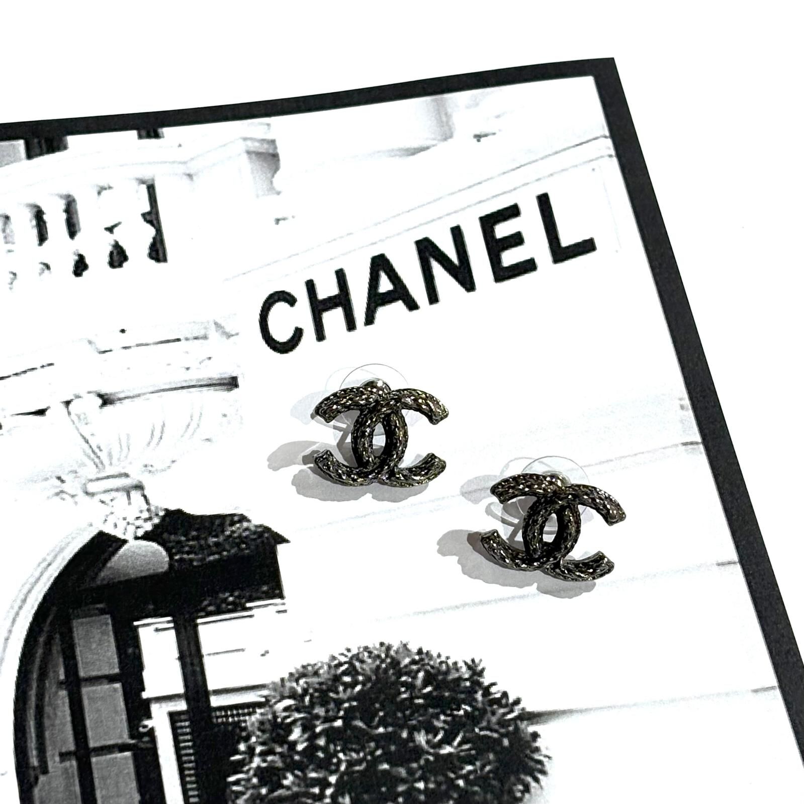 98%NEW二手CHANEL耳環, 1.5x1.5CM,復古銀金屬, CC LOGO麻花造型, Twisted CC Earrings, #香榭站正品