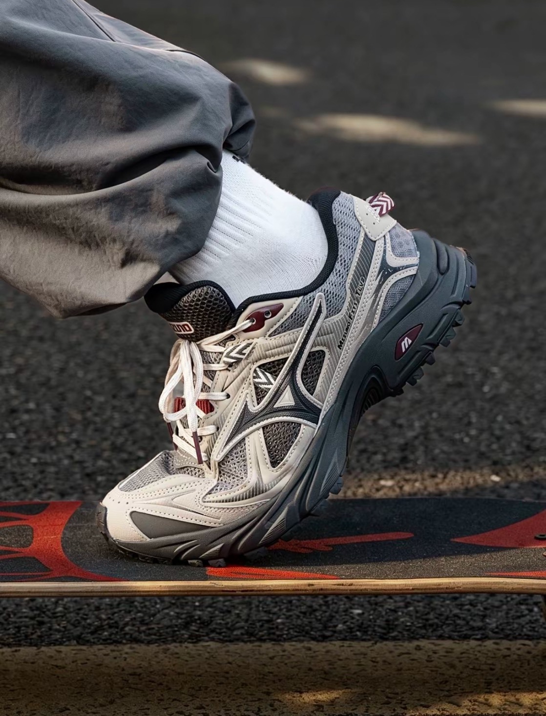 【APAIR】預購 Mizuno FIYI TL V2 機能鞋款 戶外 灰褐黑底 D1GH251916-1