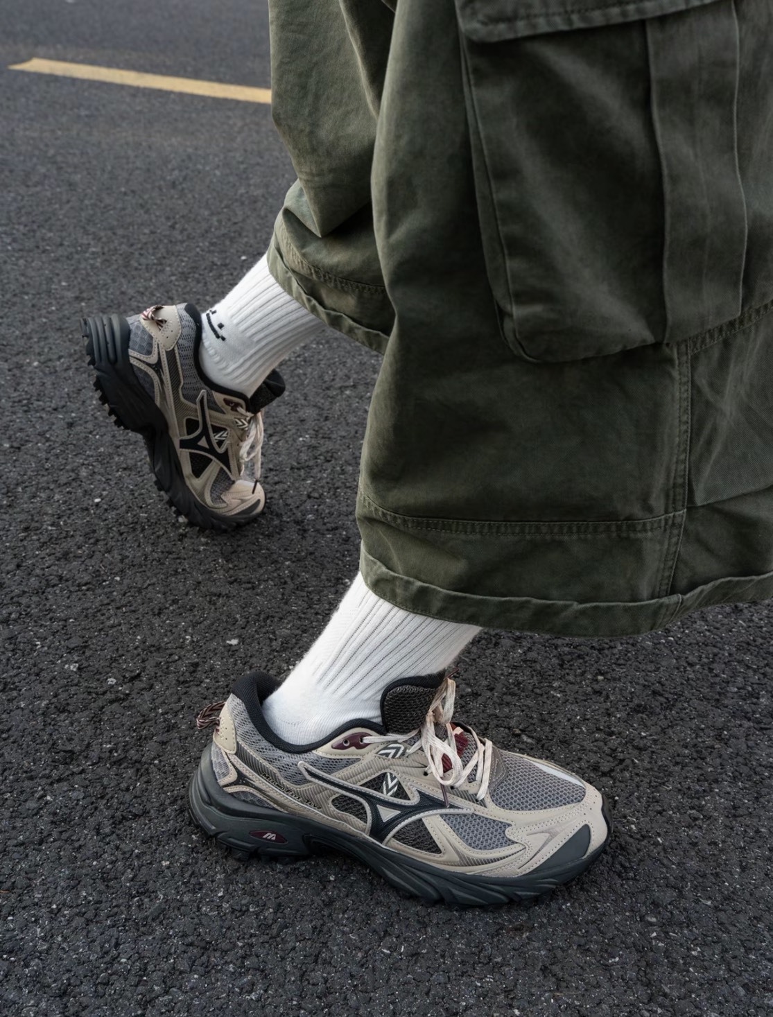 【APAIR】預購 Mizuno FIYI TL V2 機能鞋款 戶外 灰褐黑底 D1GH251916-1