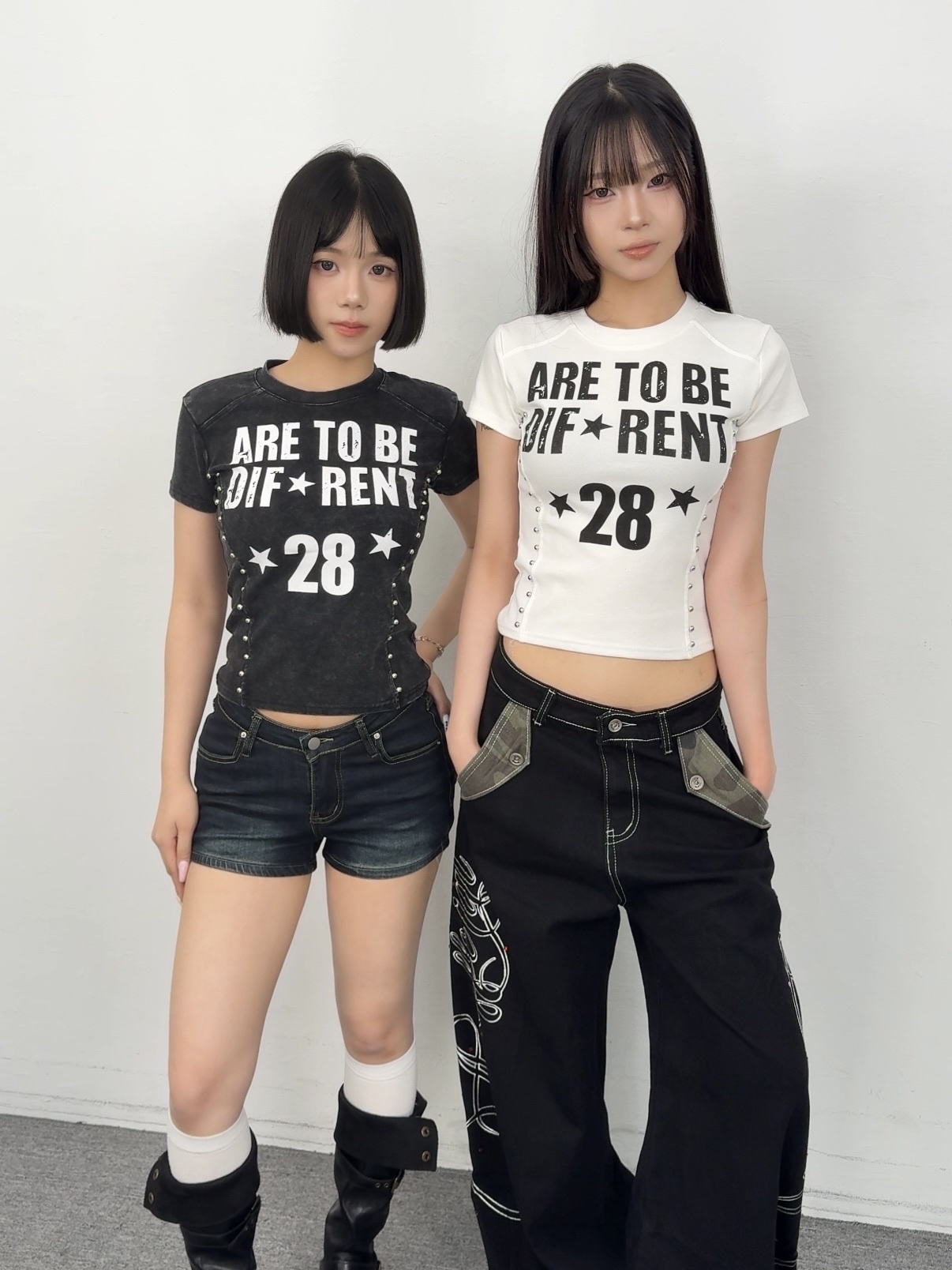 K105美式英文印花卯釘修身上衣