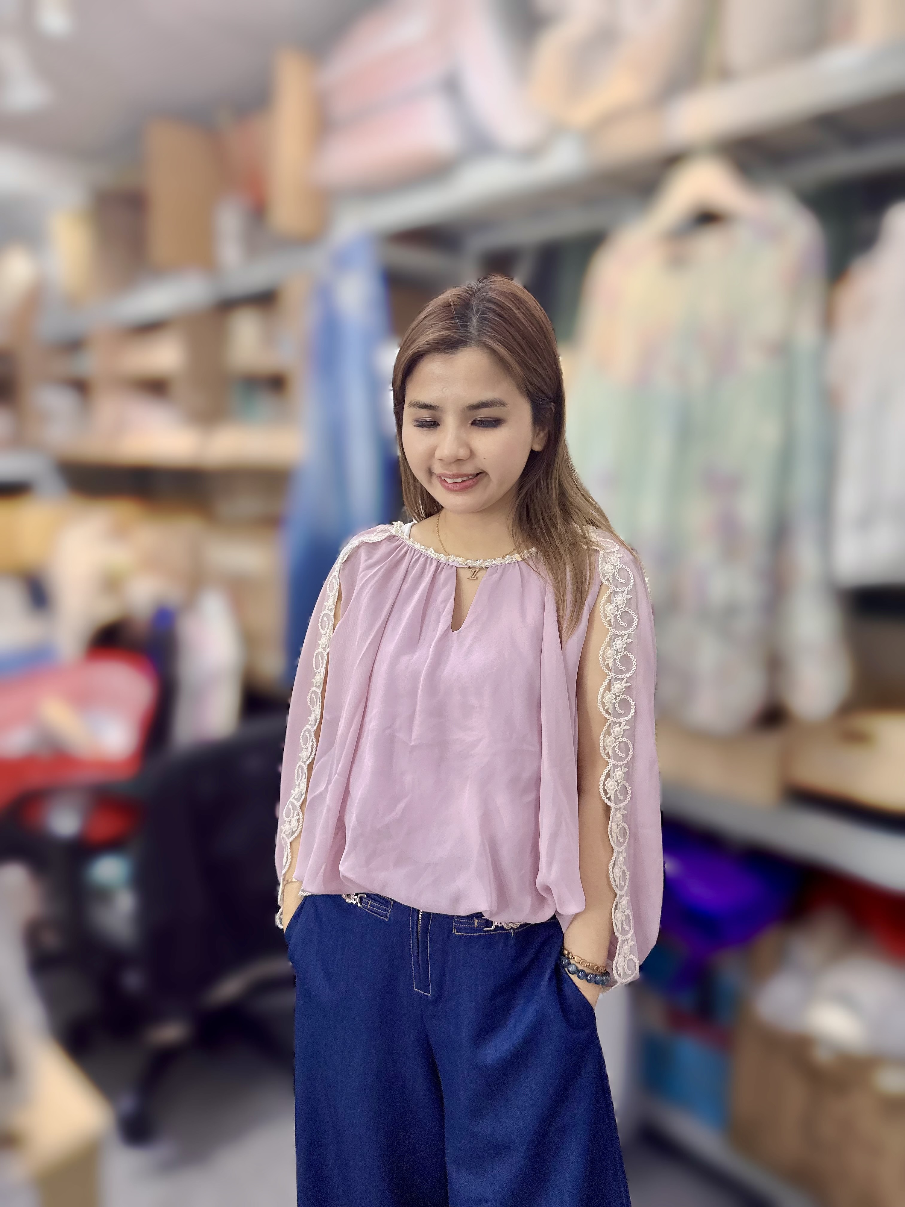 AM21 胸39 長19 $399
