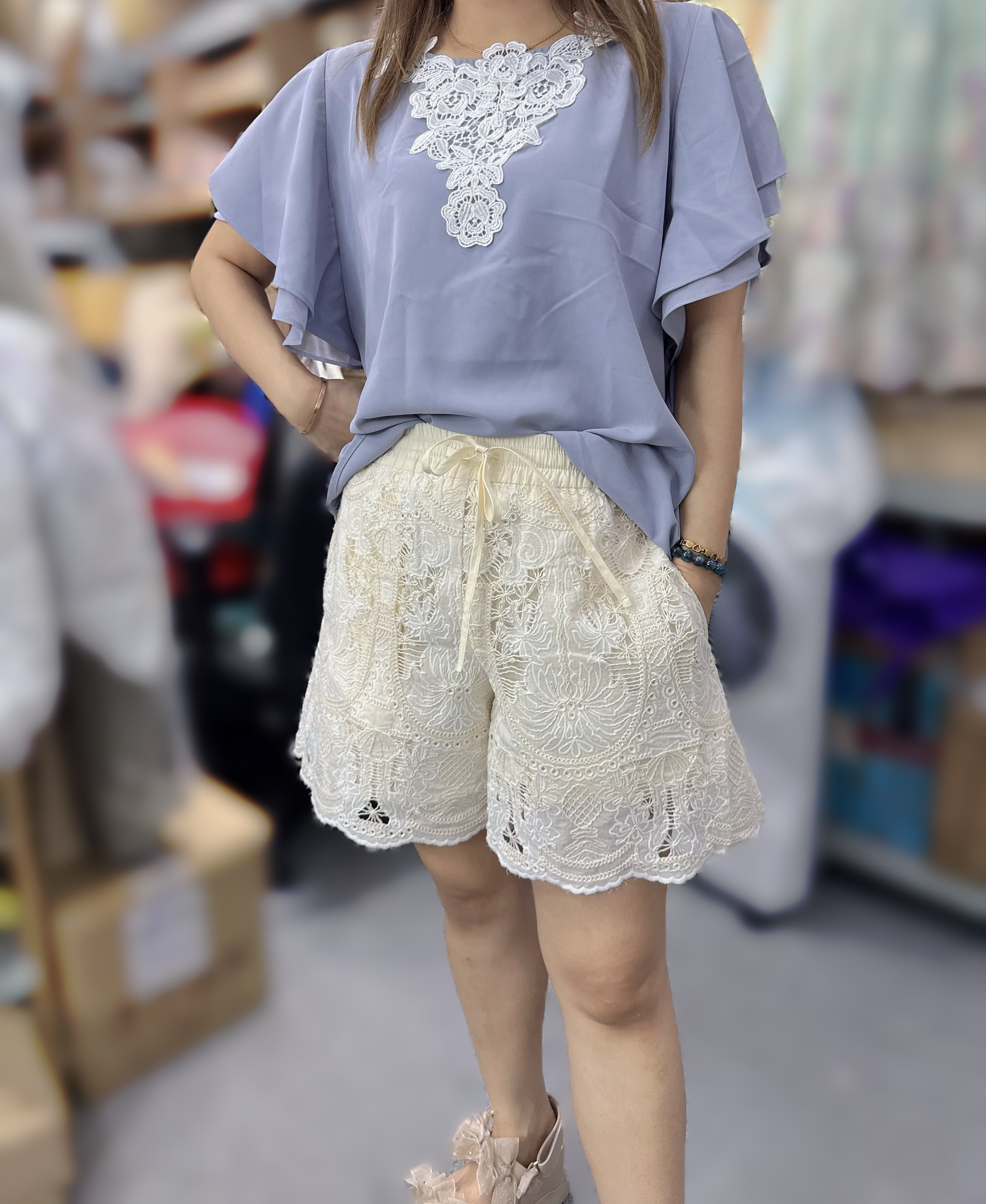 AM33   橡橡褲 腰25-34 長17 $399